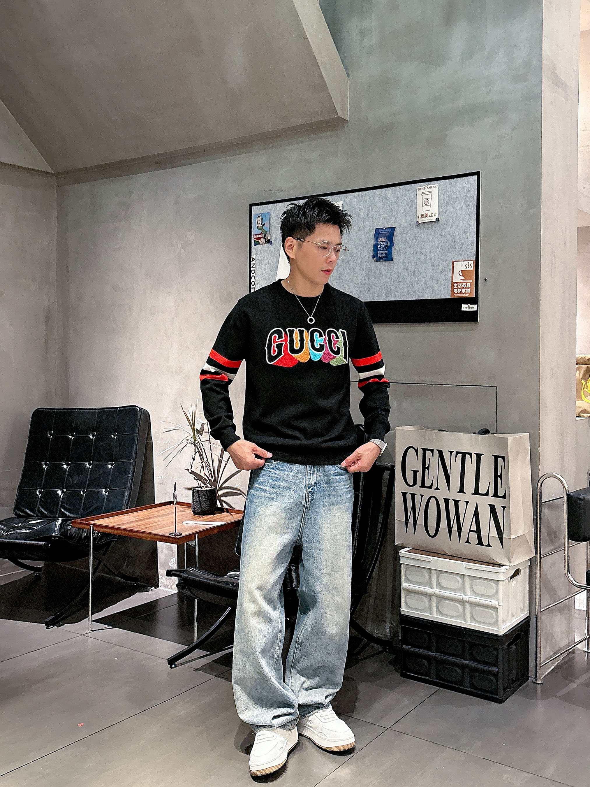 💐古奇 2025秋冬羊毛混纺圆领针织毛衣，采用进口定制纱线，上身舒适保暖，专柜同步在售。三标齐全。码数: