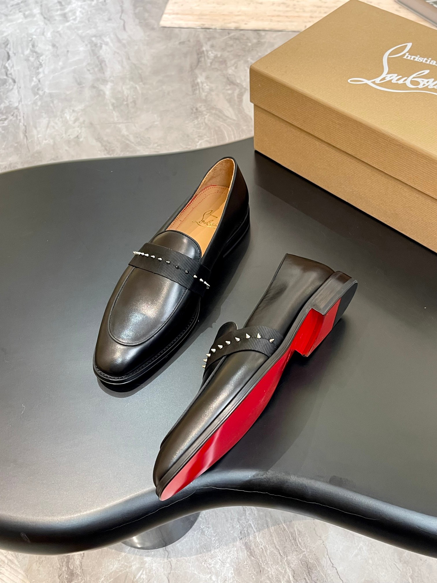 Christian Louboutin Style Red Leather Men's Shoes style reference detail image 5 from source 782783
