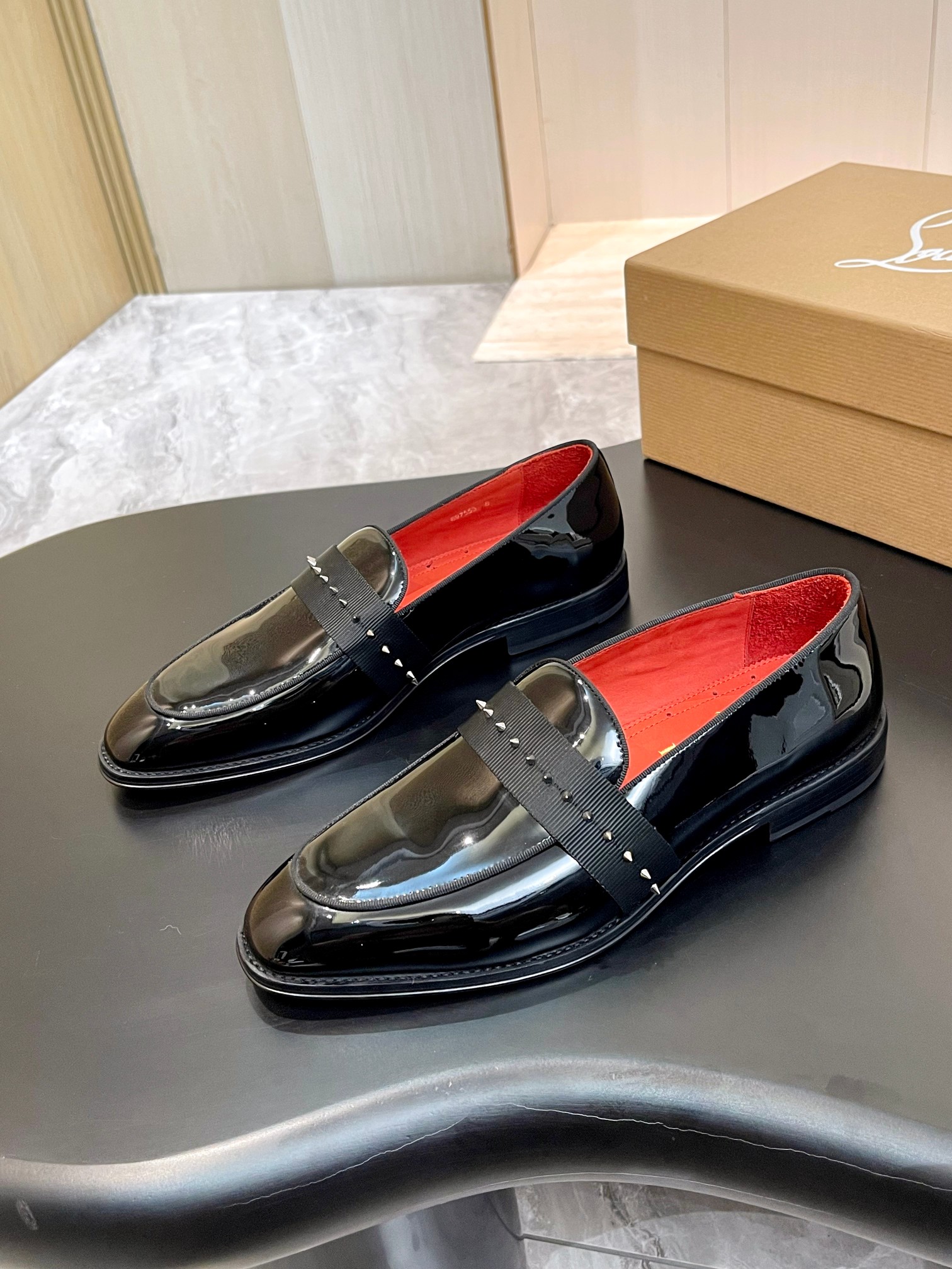 Christian Louboutin Style Red Leather Men's Shoes style reference detail image 3 from source 782852