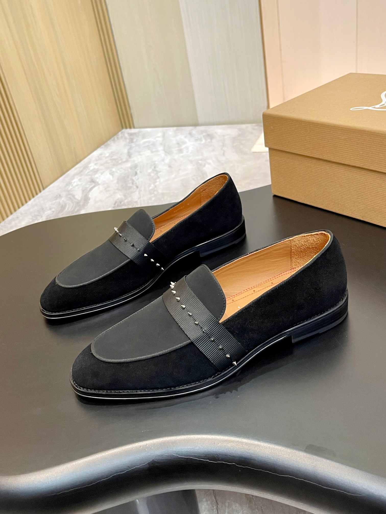 Christian Louboutin Style Red Leather Men's Shoes style reference detail image 3 from source 782850
