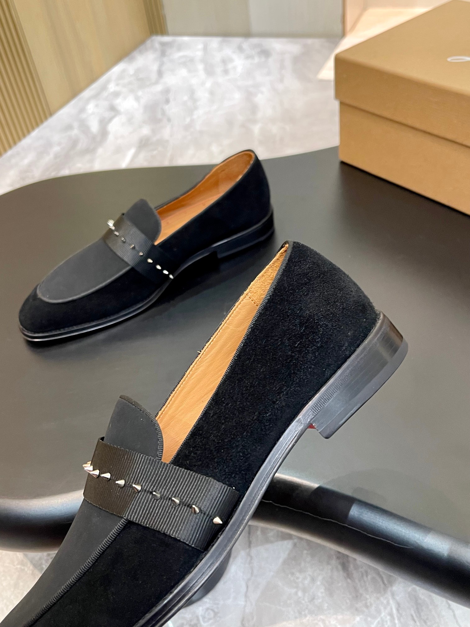 Christian Louboutin Style Red Leather Men's Shoes style reference detail image 7 from source 782850