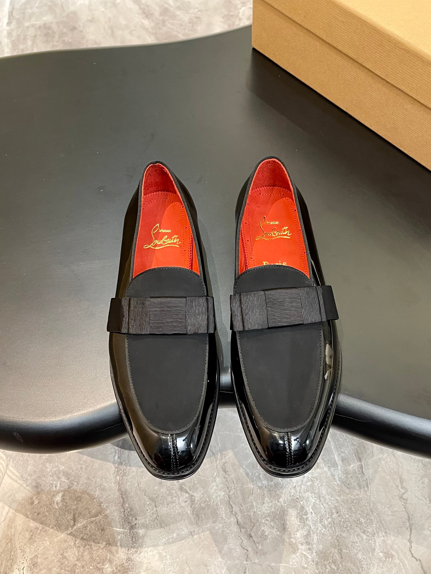 Christian Louboutin（cl男） Style Red Leather Men's Shoes Lookbook Reference image 1