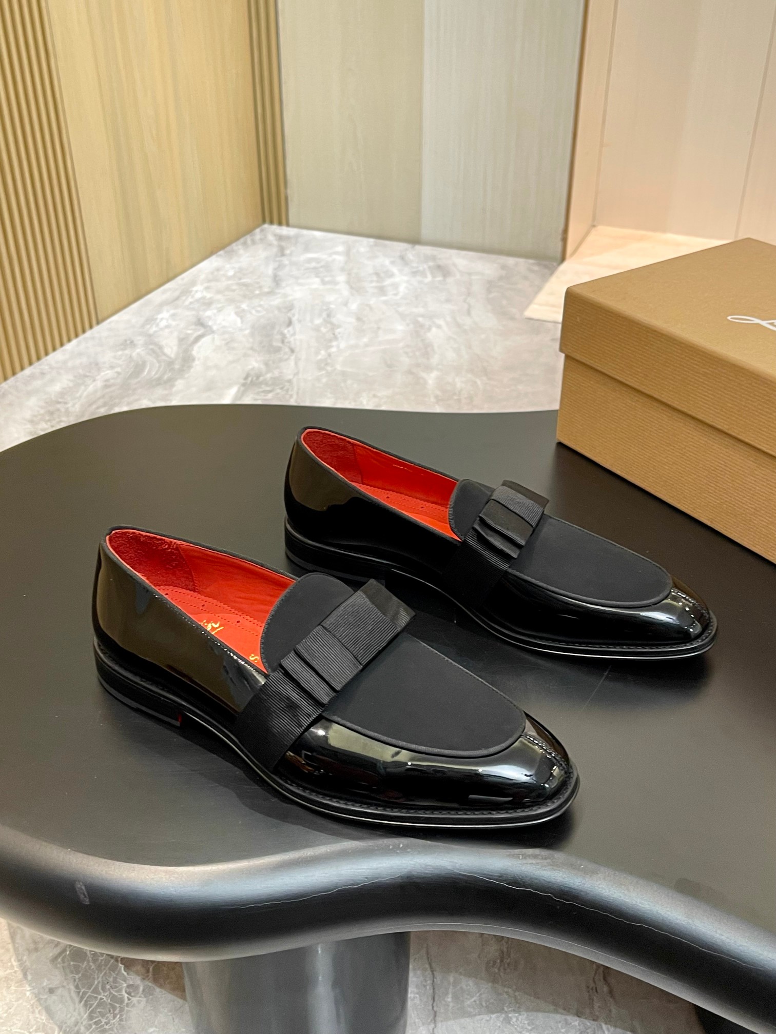 Christian Louboutin Style Red Leather Men's Shoes style reference detail image 4 from source 782834