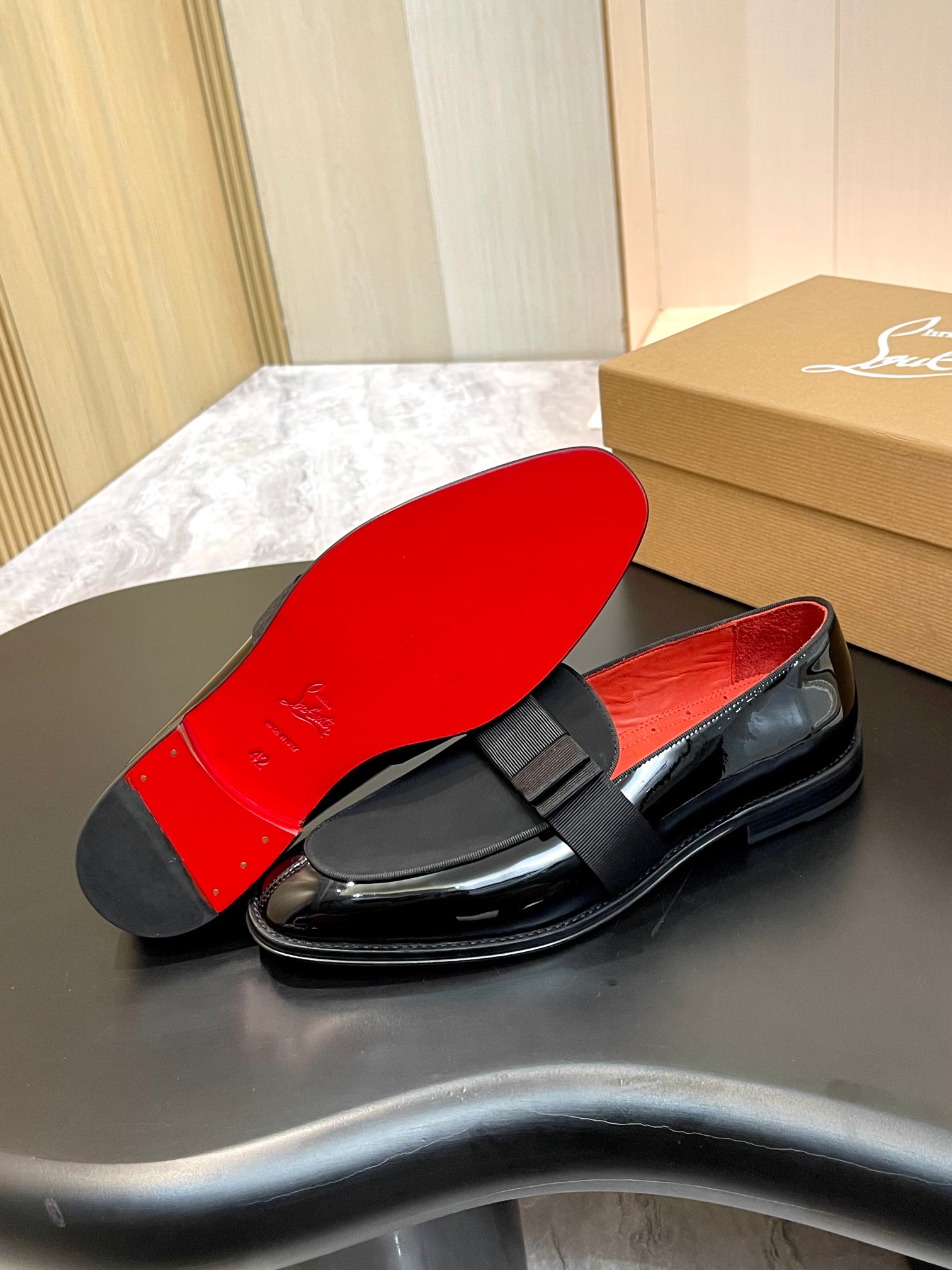 Christian Louboutin Style Red Leather Men's Shoes style reference detail image 9 from source 782834
