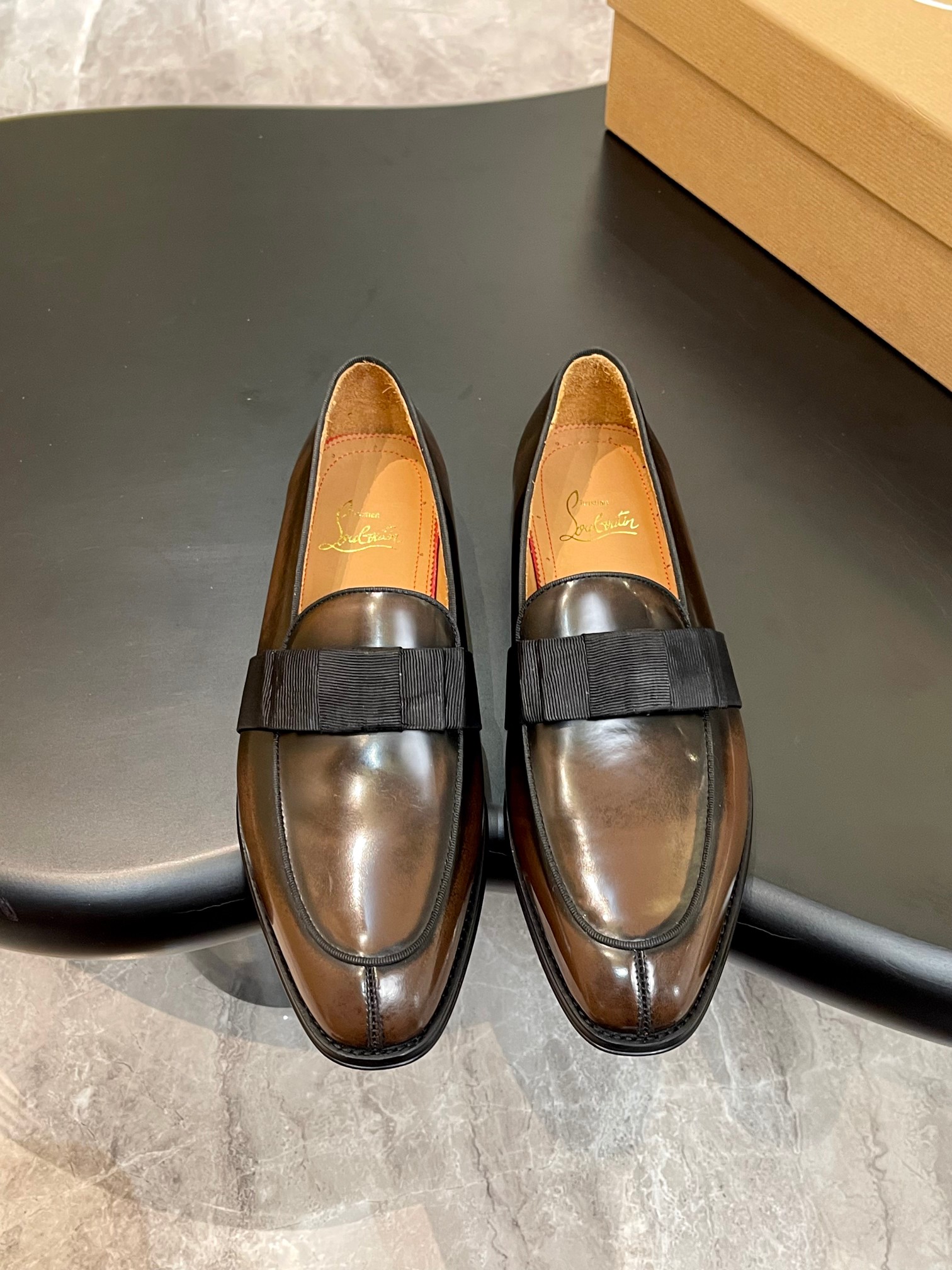 Christian Louboutin（cl男） Style Red Leather Men's Shoes Lookbook Reference image 1