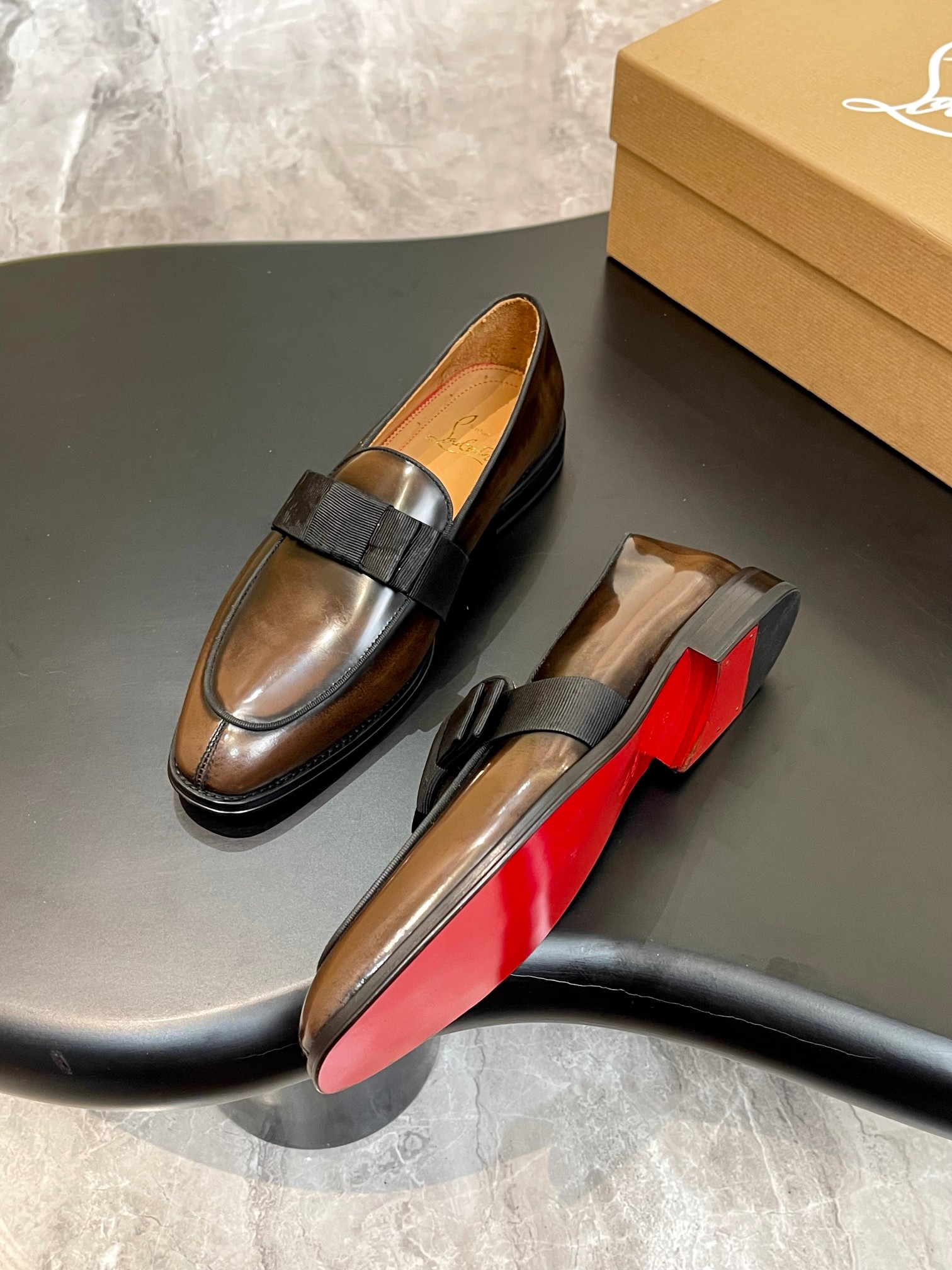 Christian Louboutin Style Red Leather Men's Shoes style reference detail image 5 from source 782830