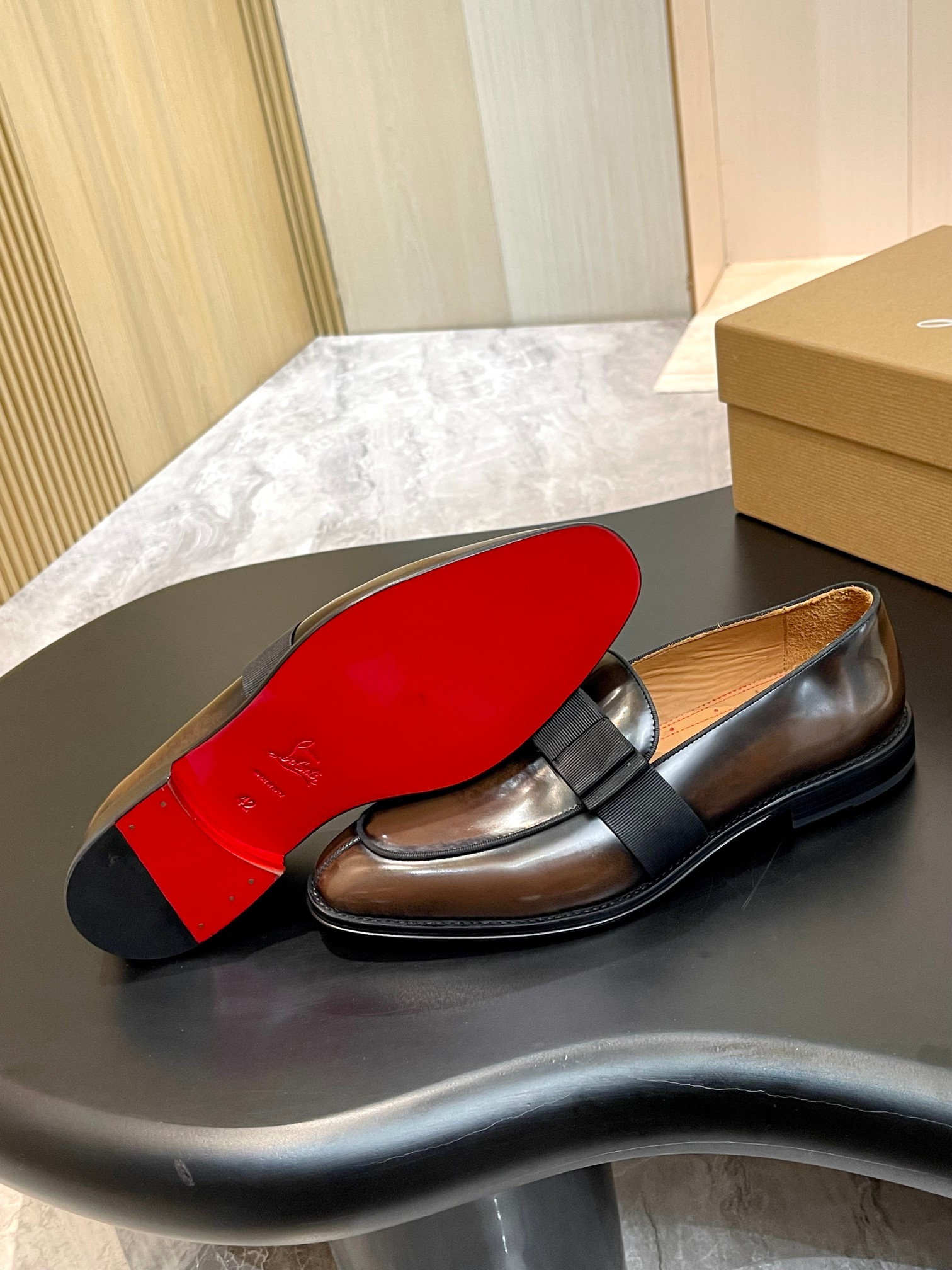 Christian Louboutin Style Red Leather Men's Shoes style reference detail image 9 from source 782830