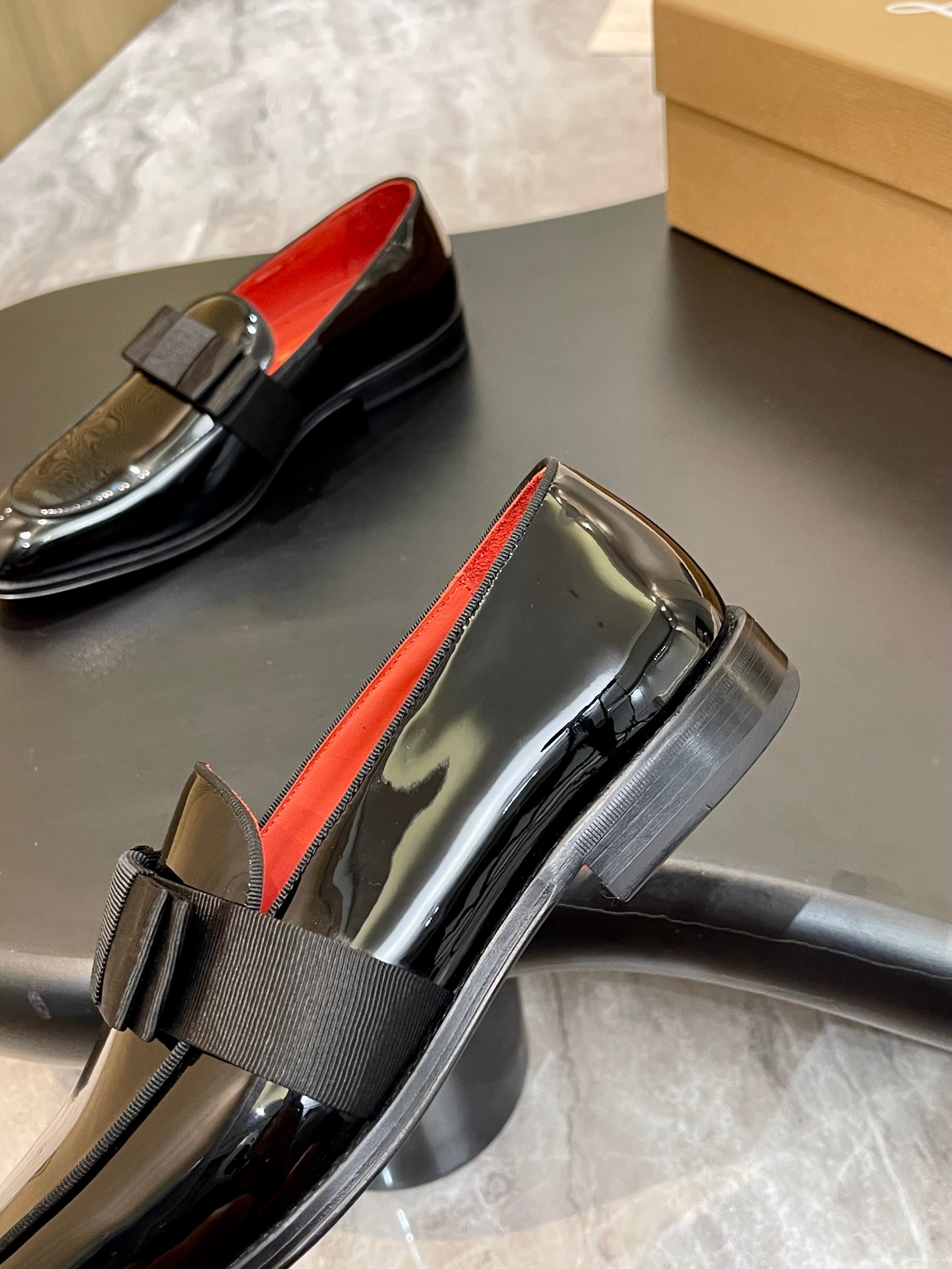 Christian Louboutin Style Red Leather Men's Shoes style reference detail image 7 from source 782832