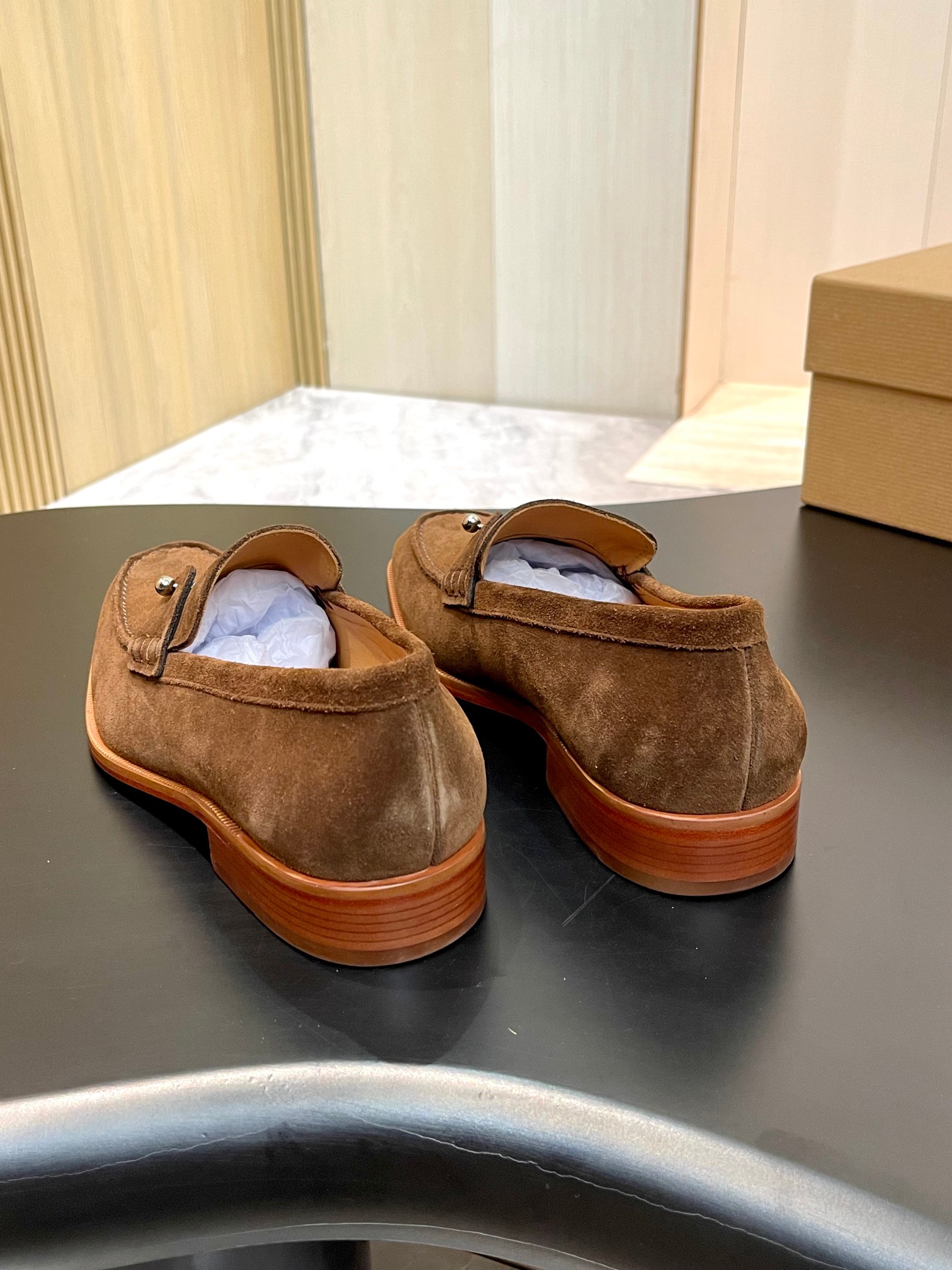 Christian Louboutin Style Red Leather Men's Shoes style reference detail image 8 from source 782840