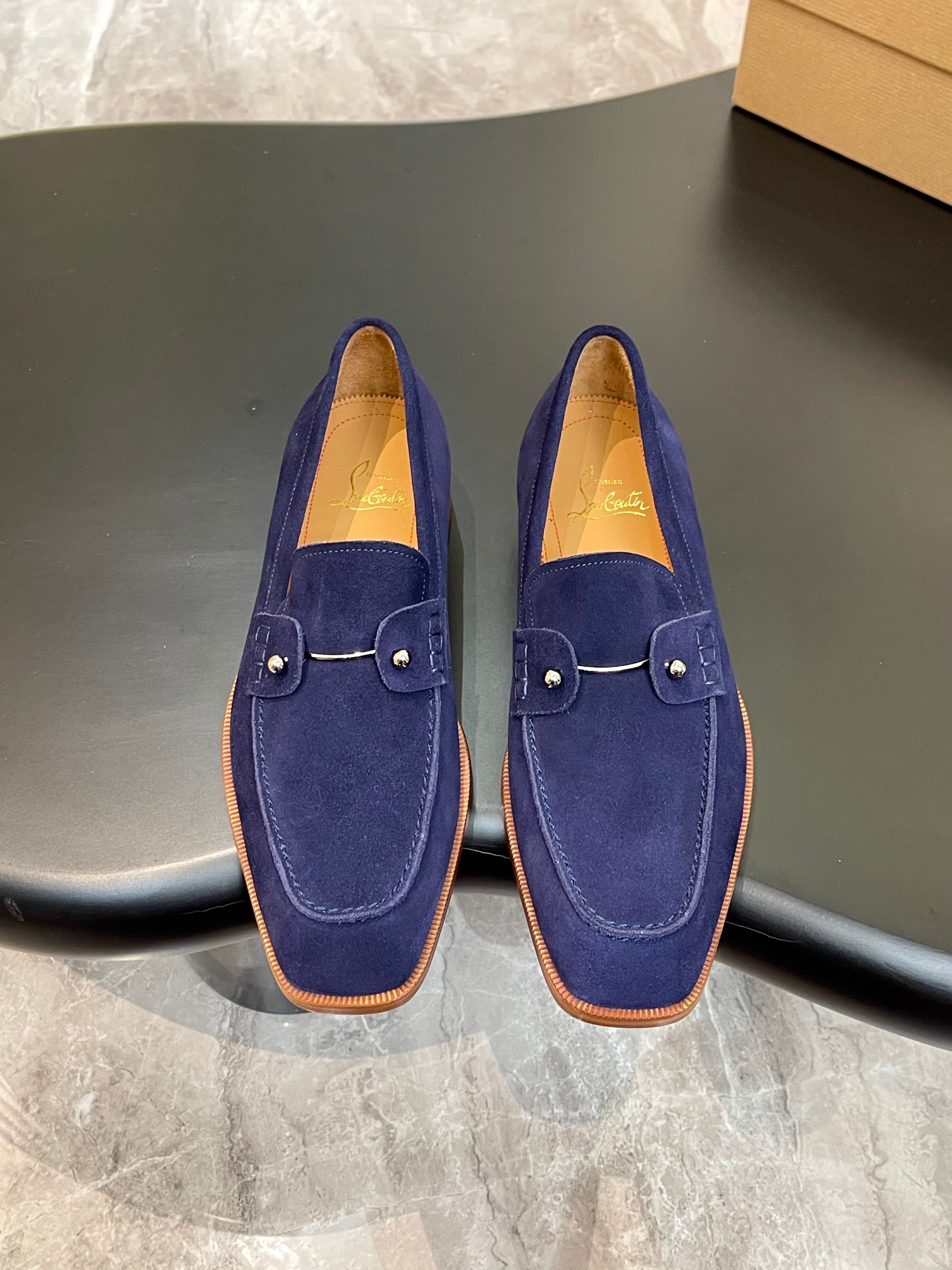 Christian Louboutin（cl男） Style Red Leather Men's Shoes Lookbook Reference image 1