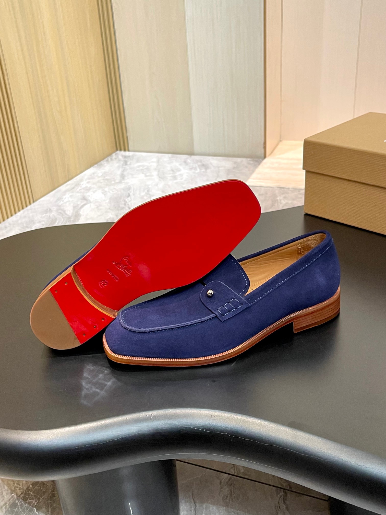 Christian Louboutin Style Red Leather Men's Shoes style reference detail image 9 from source 782846
