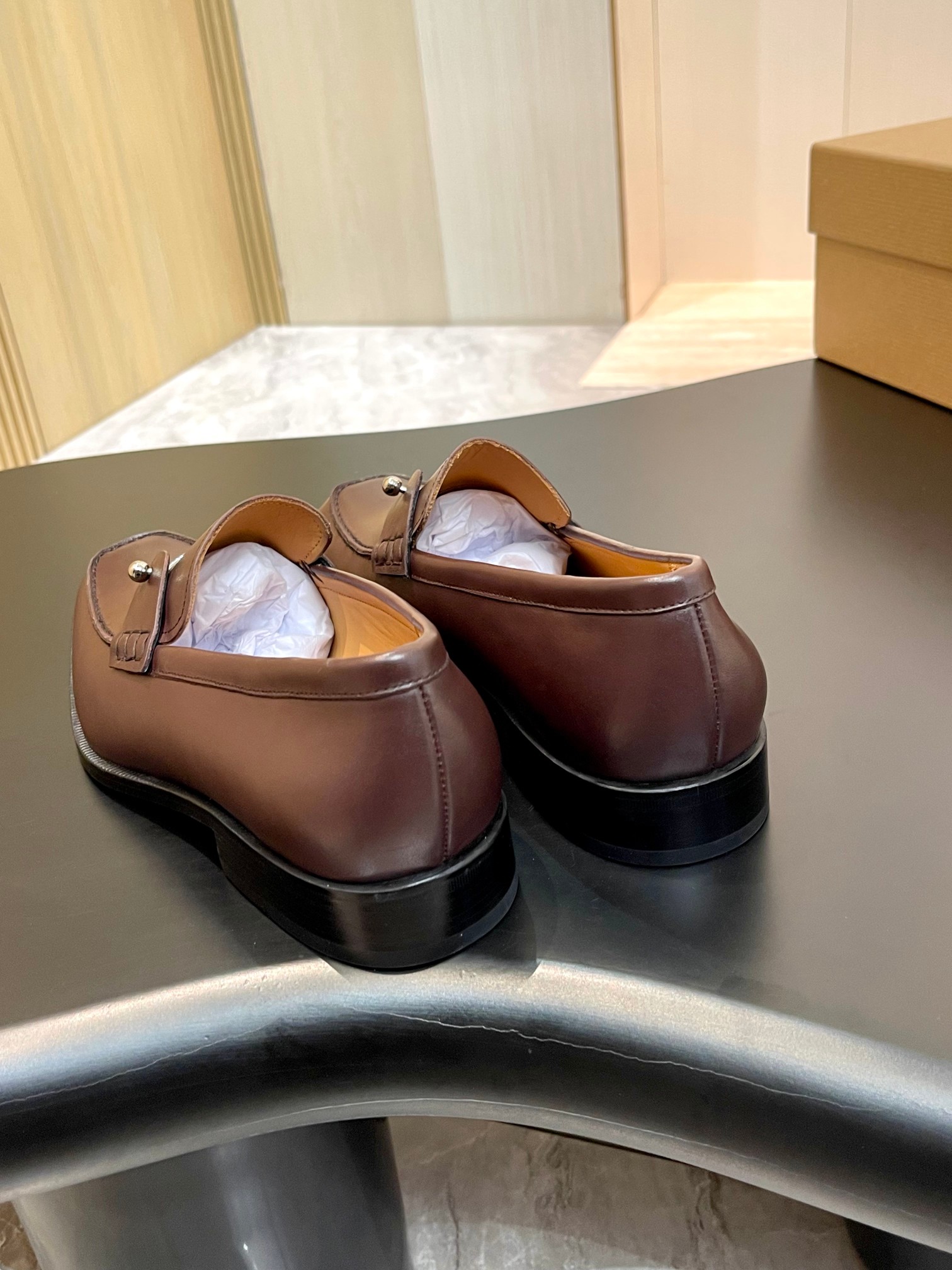 Christian Louboutin Style Red Leather Men's Shoes style reference detail image 8 from source 782839