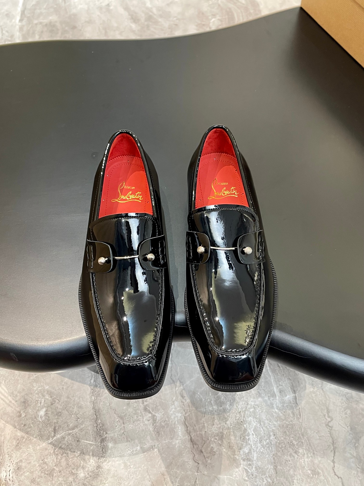 Christian Louboutin（cl男） Style Red Leather Men's Shoes Lookbook Reference image 1