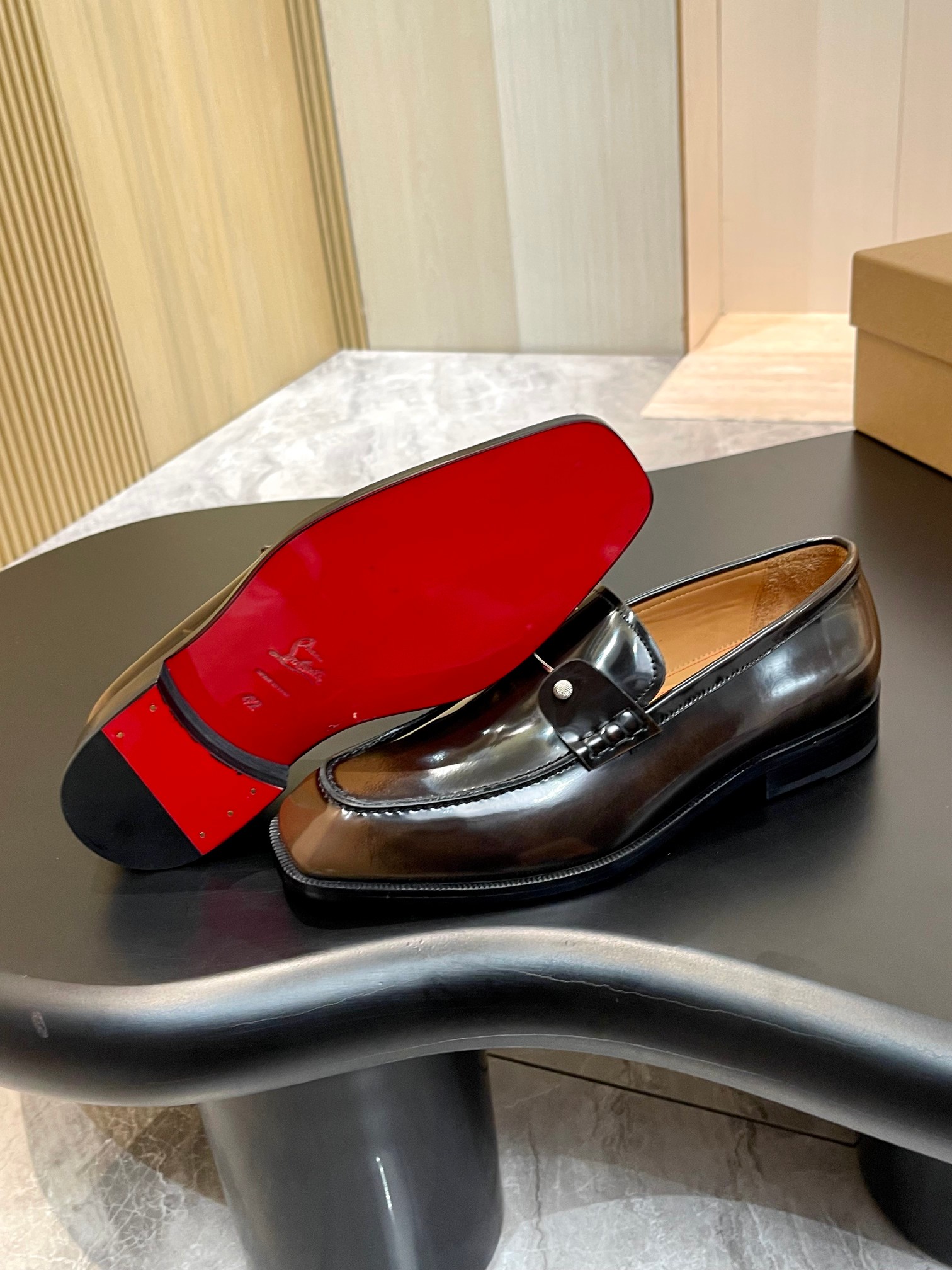 Christian Louboutin Style Red Leather Men's Shoes style reference detail image 9 from source 782854