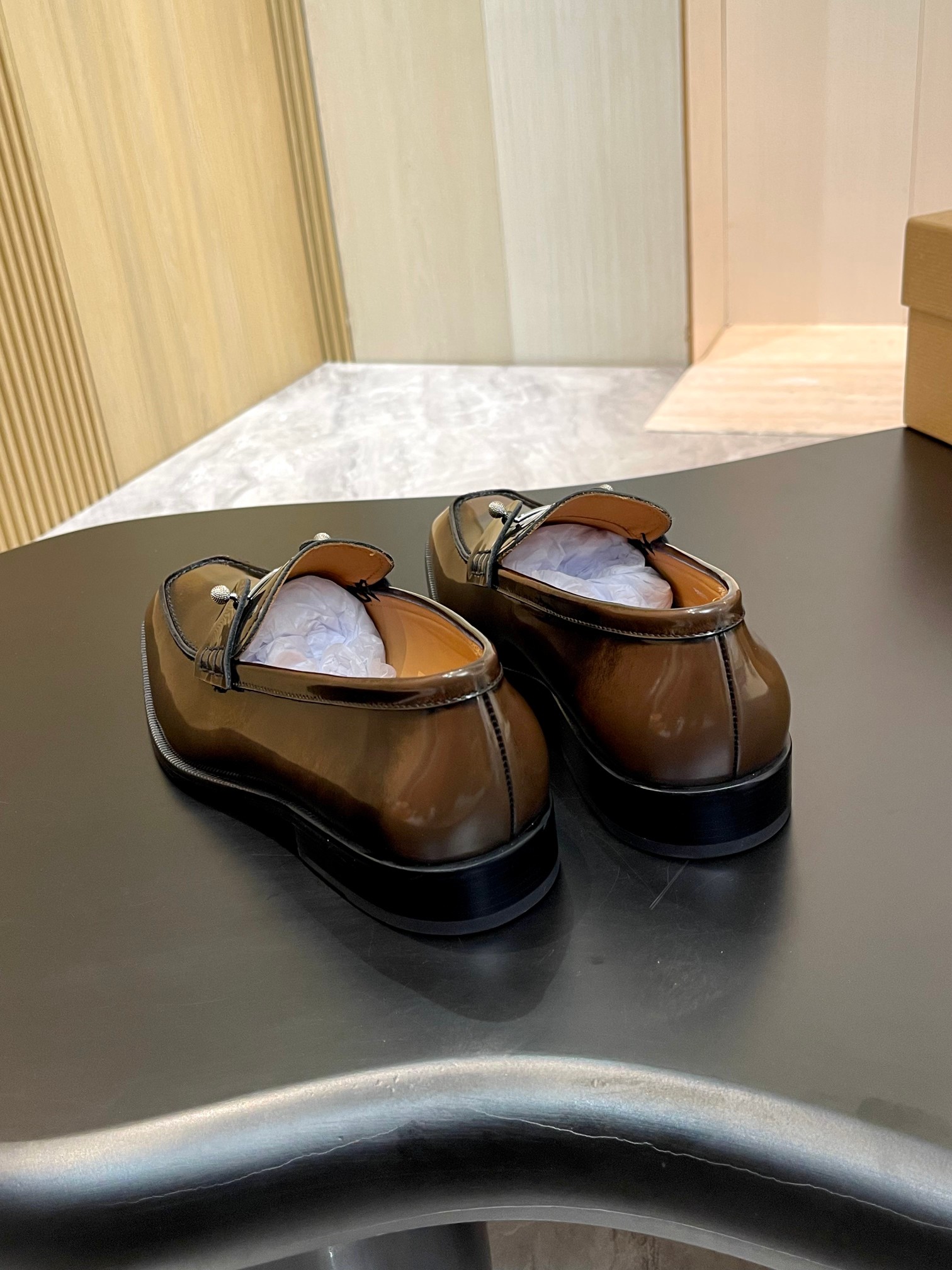 Christian Louboutin Style Red Leather Men's Shoes style reference detail image 8 from source 782854