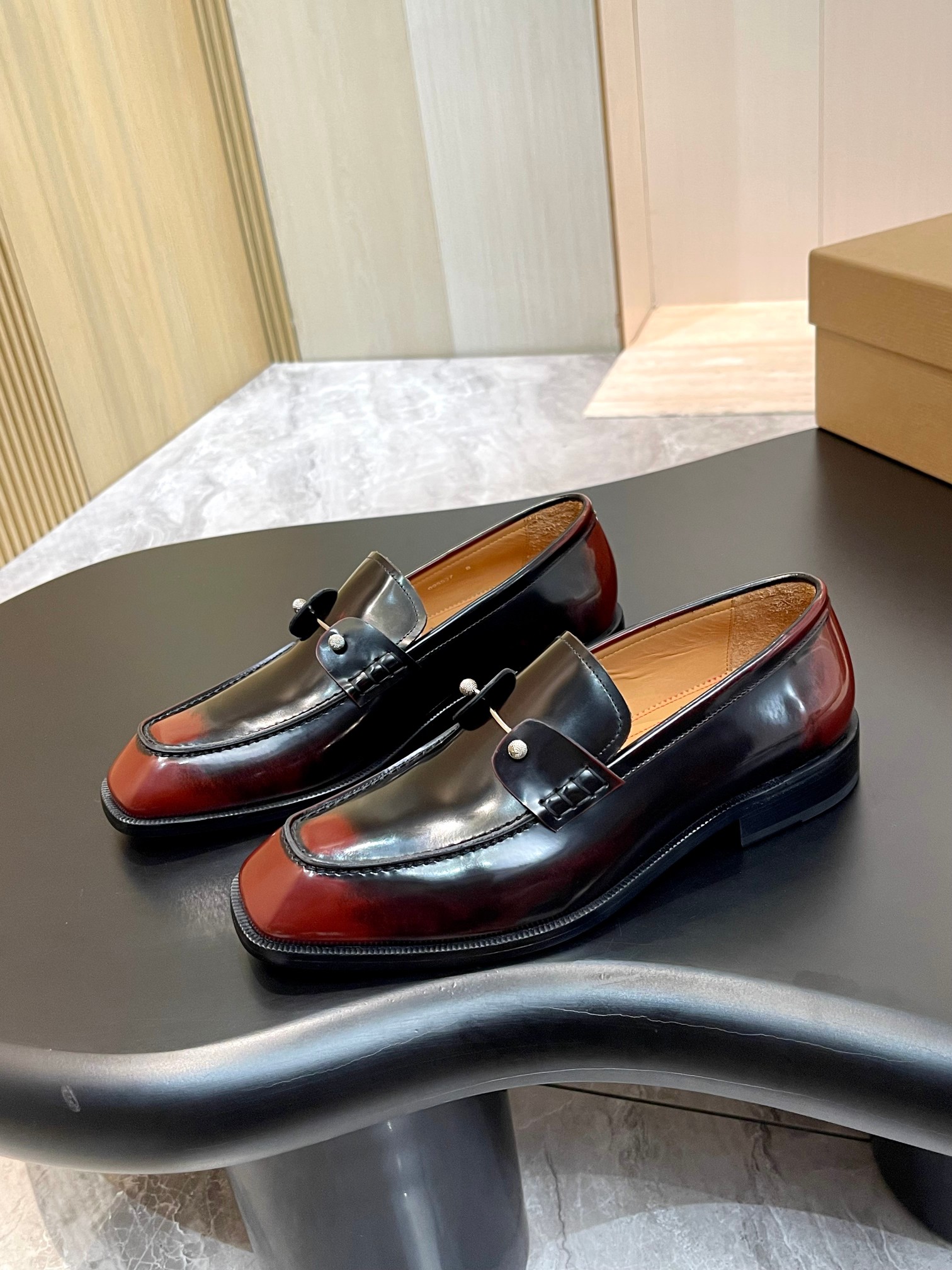Christian Louboutin Style Red Leather Men's Shoes style reference detail image 3 from source 782857