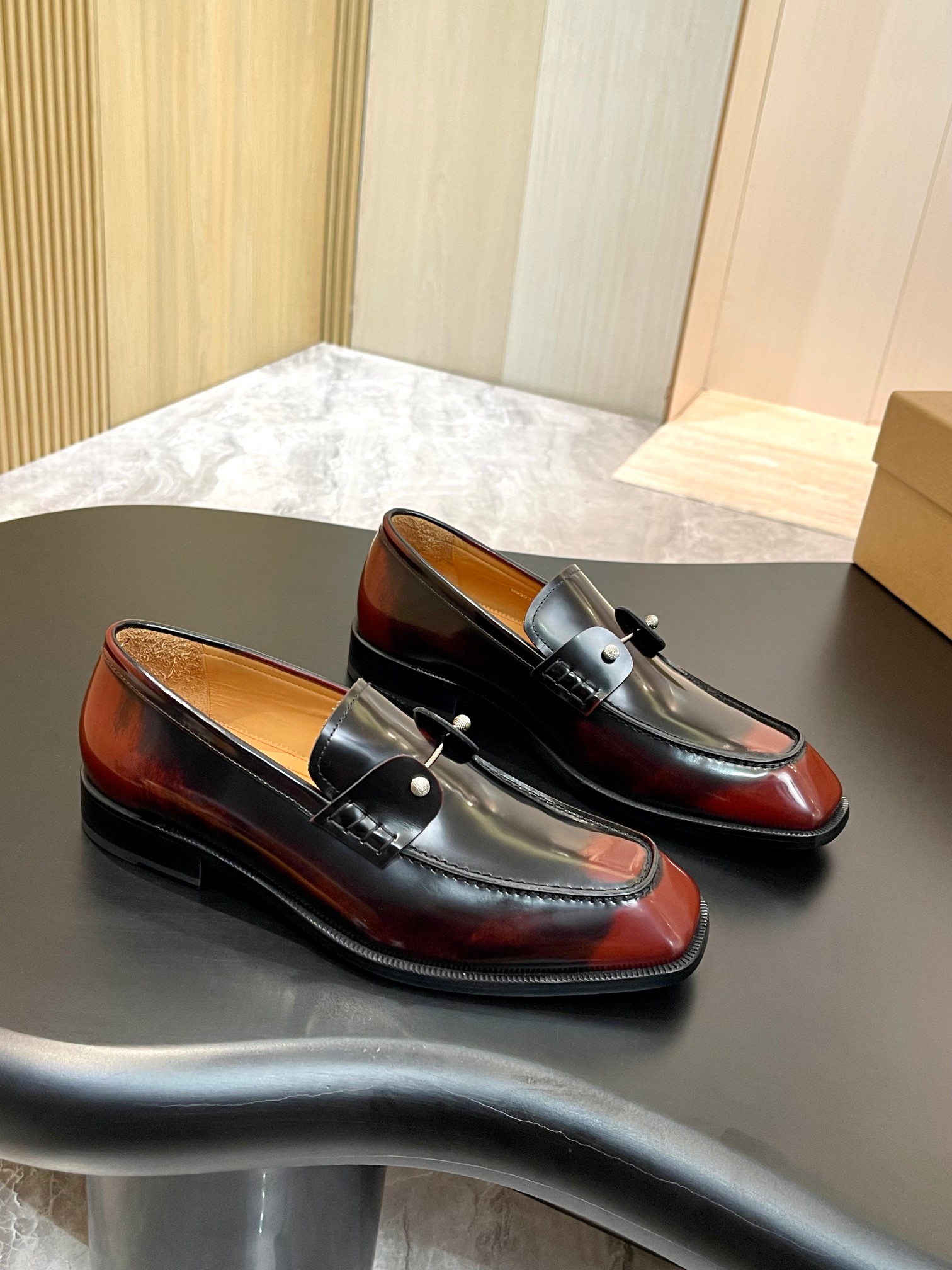 Christian Louboutin Style Red Leather Men's Shoes style reference detail image 4 from source 782857