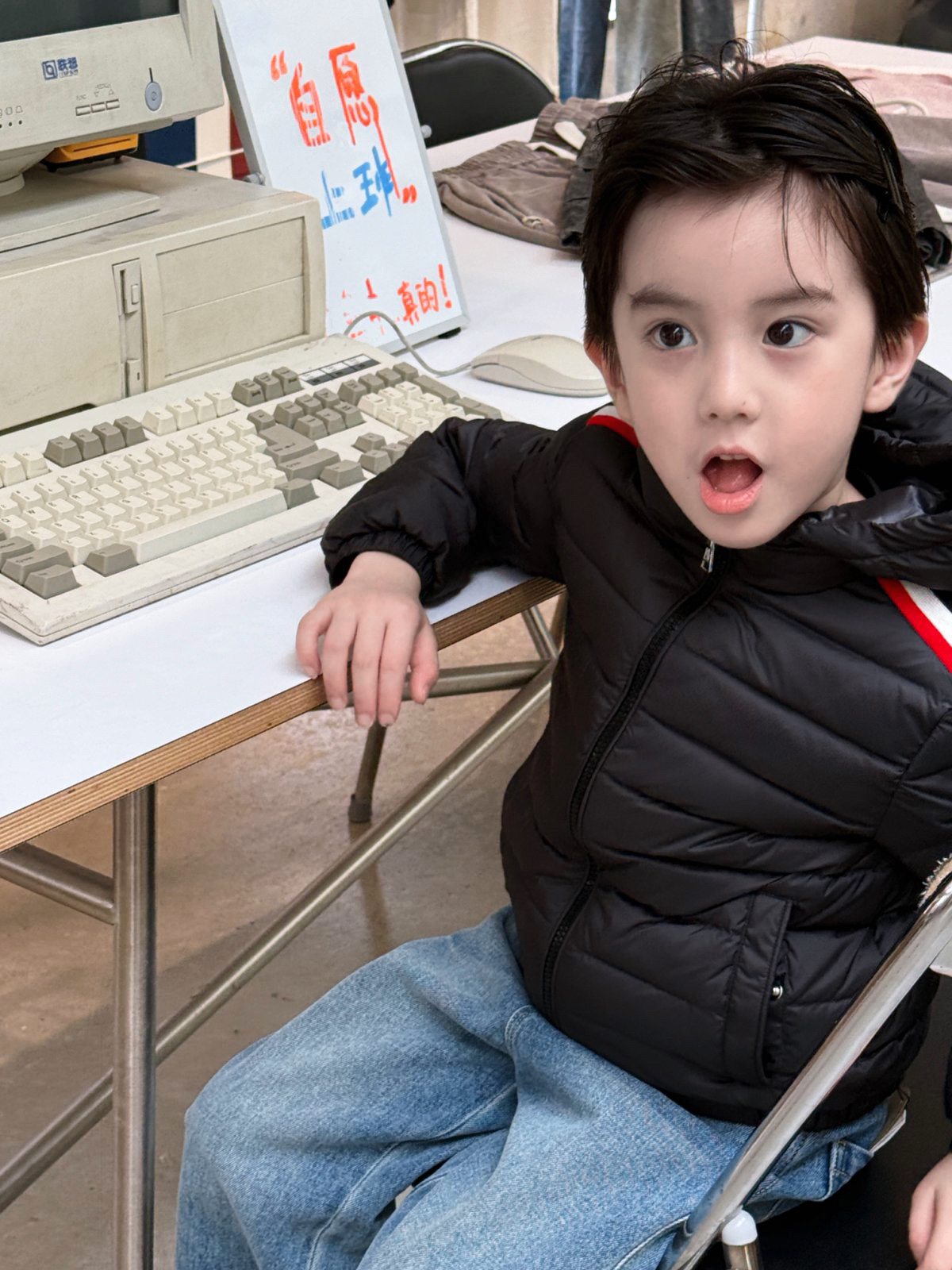 _do-9s_W8VjtoAWYUj8u51ryYvCaT53J0jJ4Uvkw