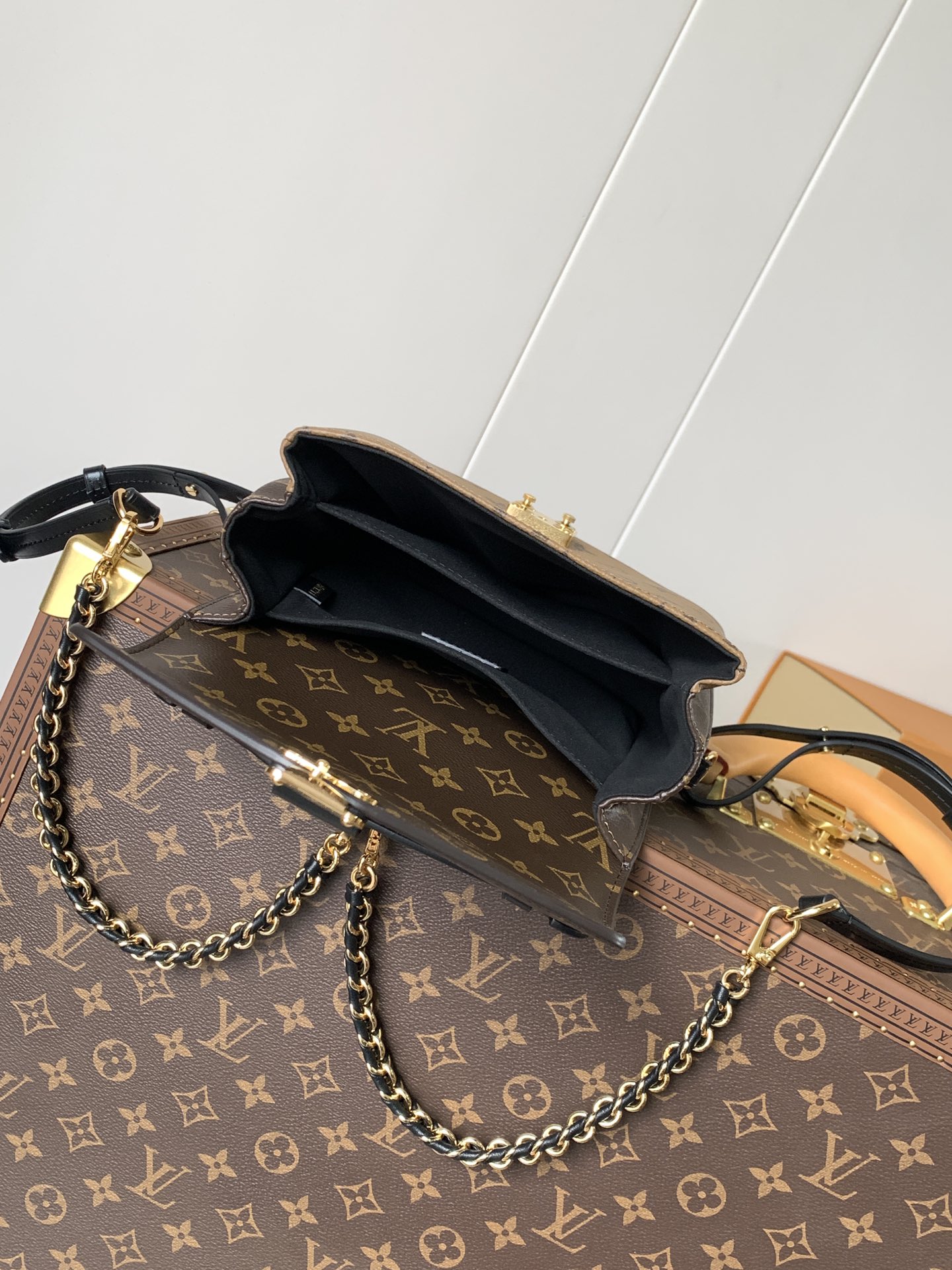 Louis Vuitton 变码芯片