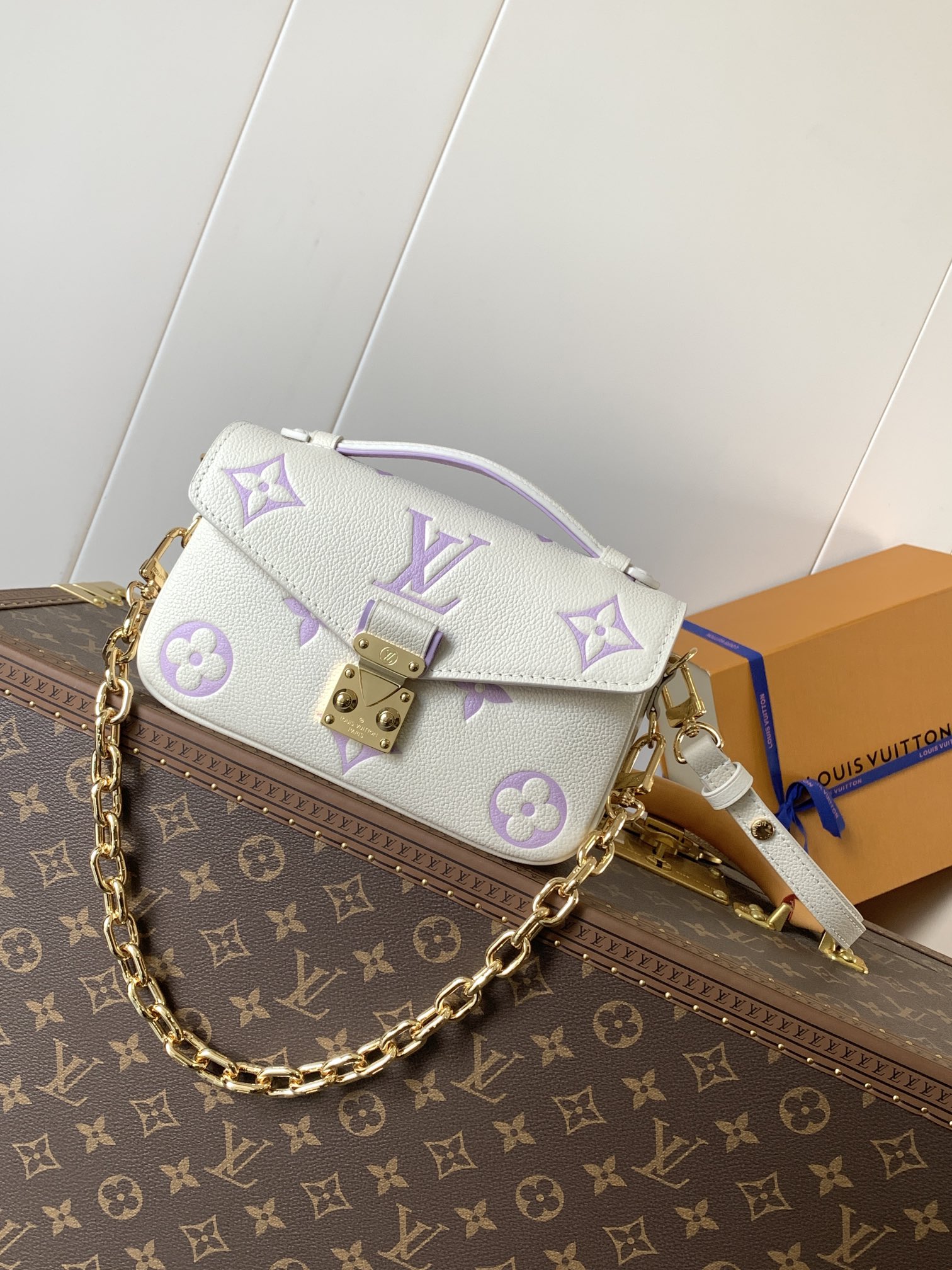Louis Vuitton 变码芯片，定制头层牛皮