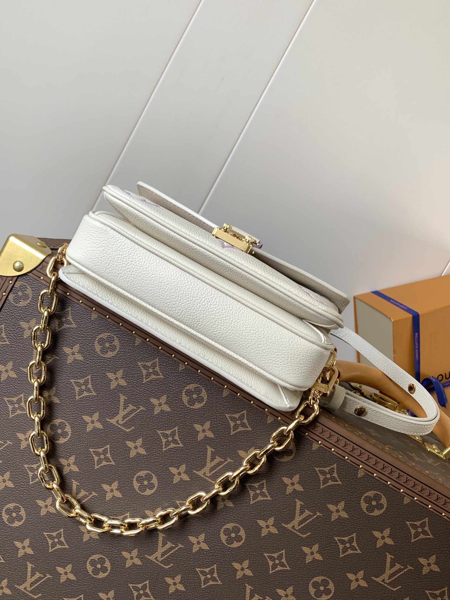 Louis Vuitton 变码芯片，定制头层牛皮