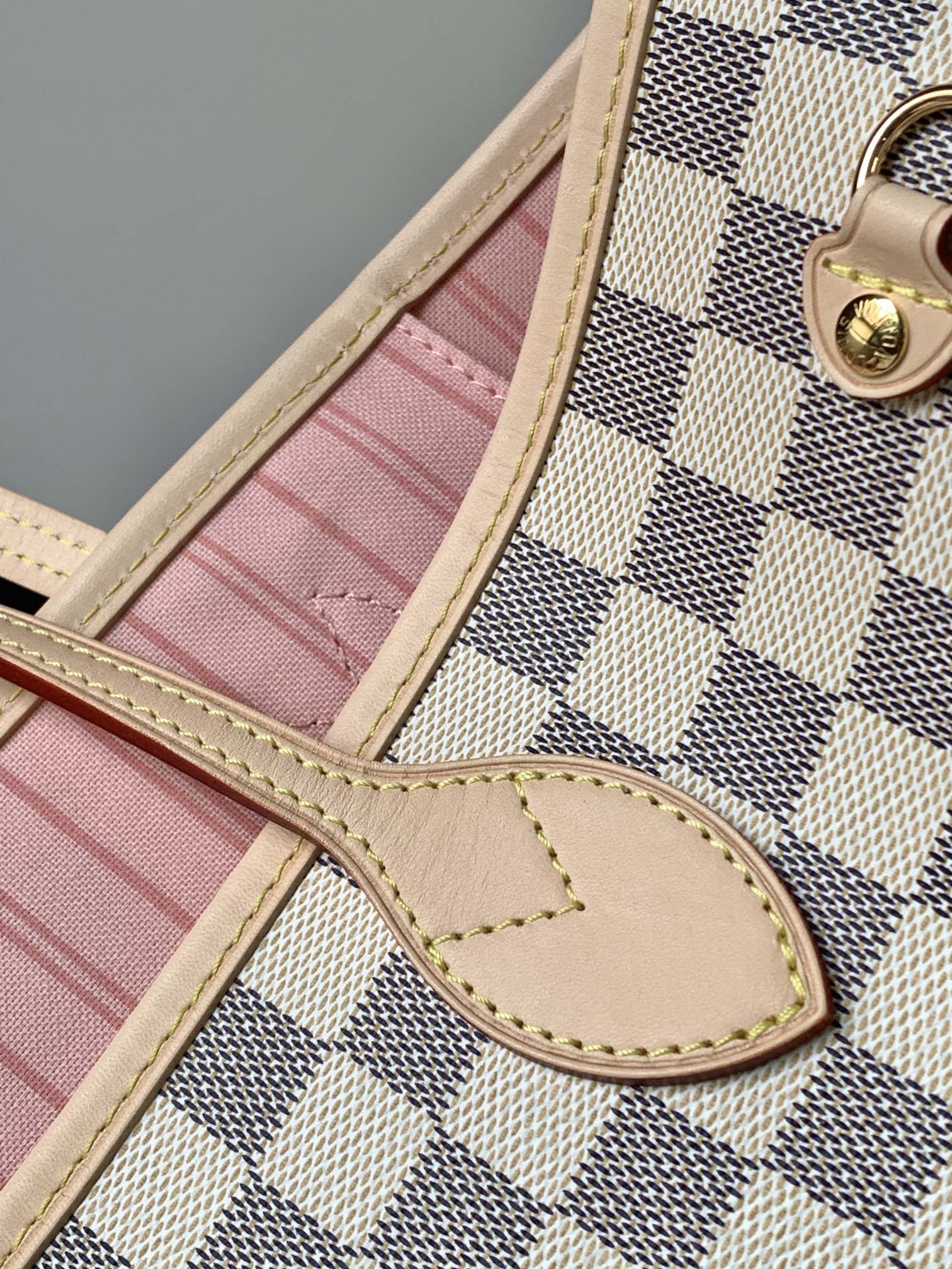 Louis Vuitton 变码芯片