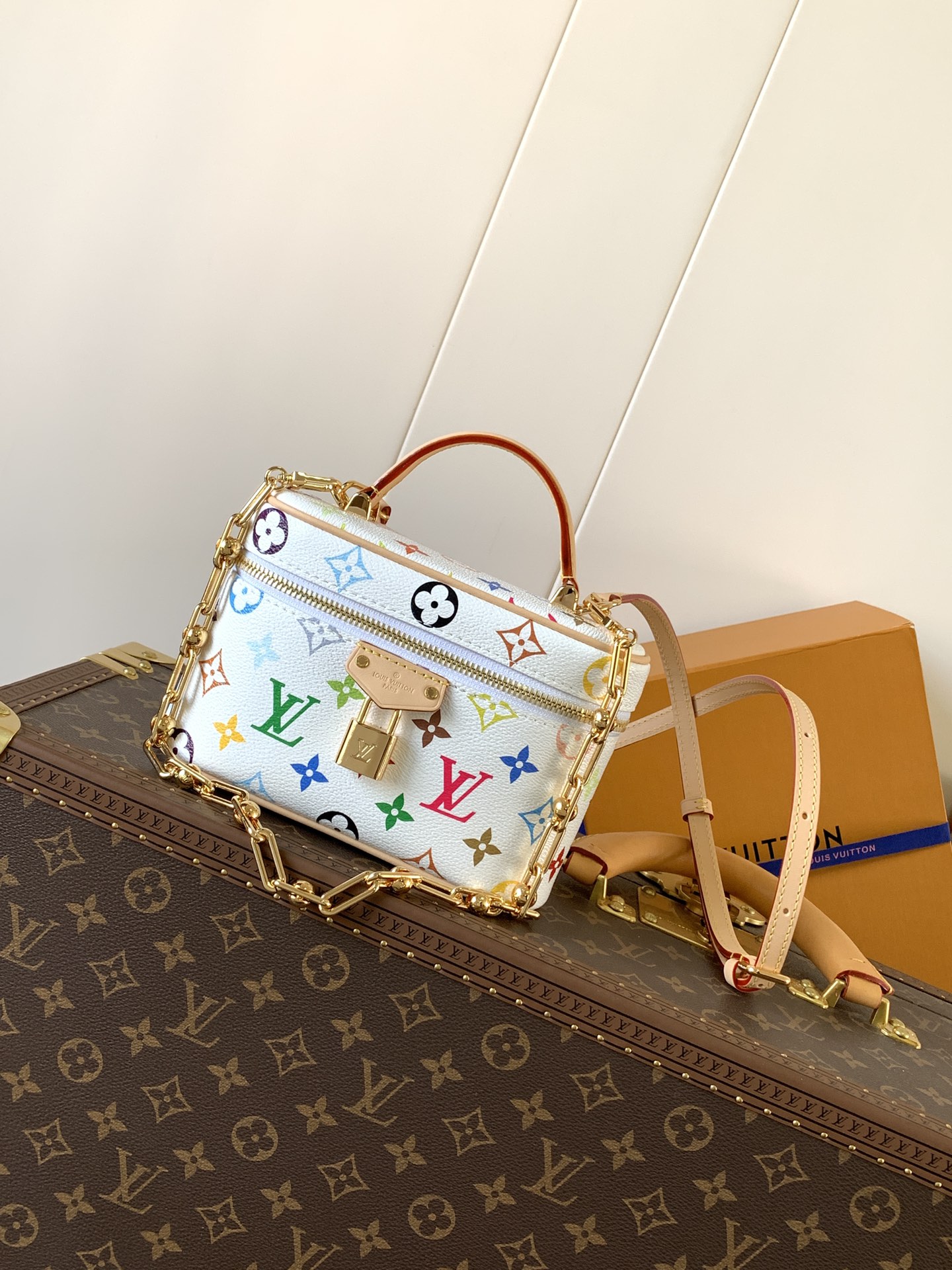 Louis Vuitton Vanity Pouch Murakami Takashi Monogram Handbag, White 1 i1742376171 96 6