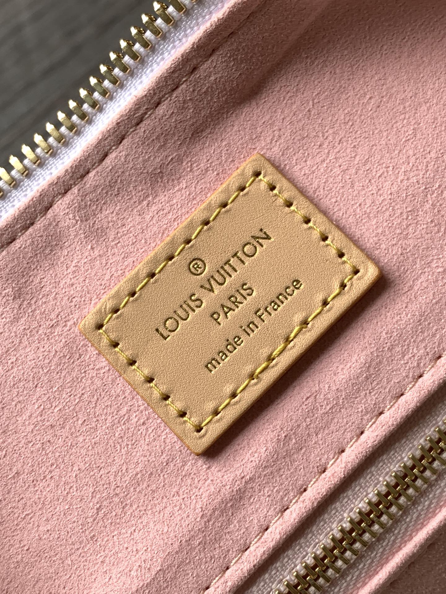 Louis Vuitton 变码芯片