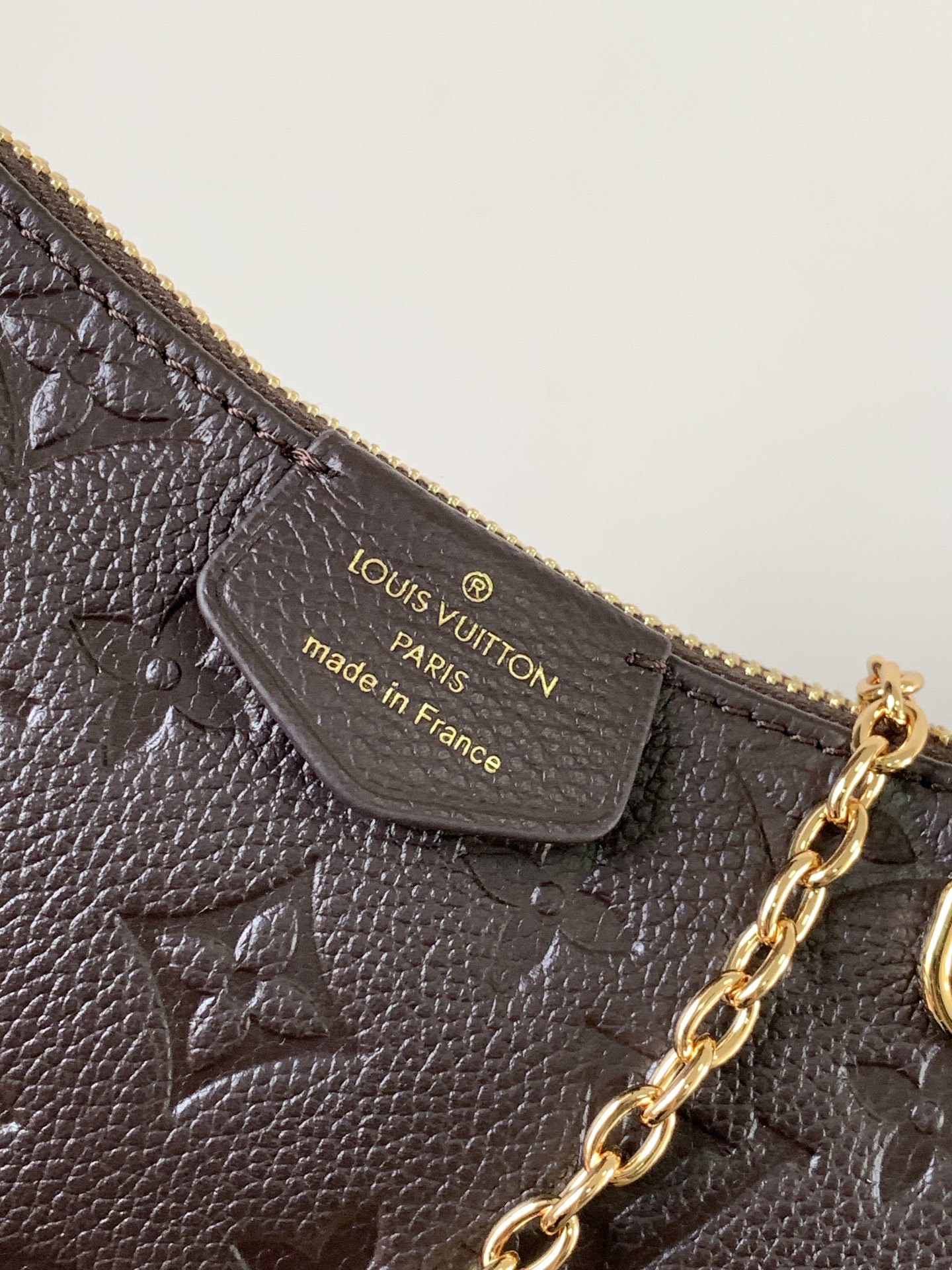 顶级原单，变码芯片【Easy Pouch 手袋】M13614 巧克力色 M82346粉色M81862灰色