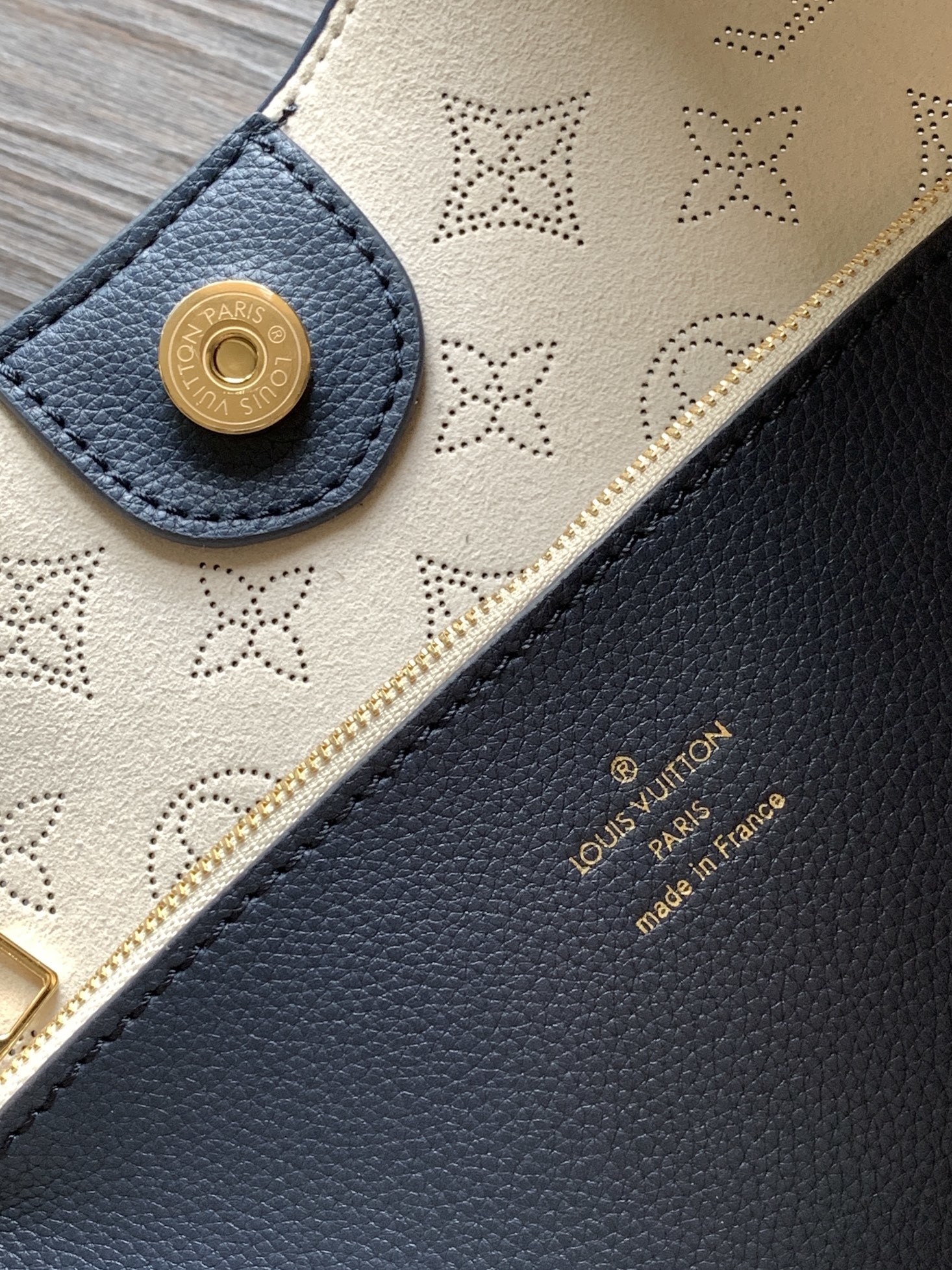 顶级原单,变码芯片 M14310深蓝【Sac Carmel 手袋】 M53188这款来自飞行模式系列的卡