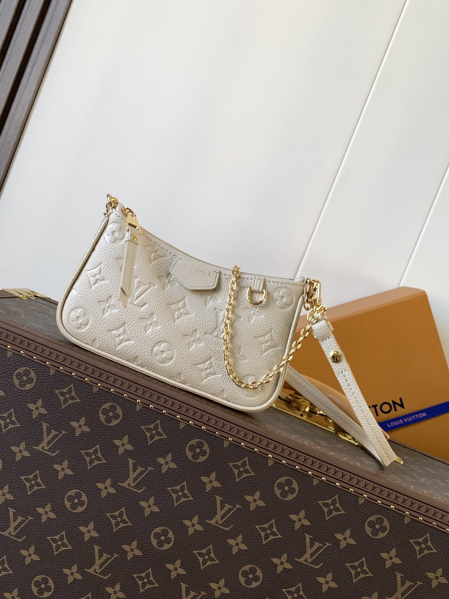 顶级原单，变码芯片【Easy Pouch 手袋】M14421奶杏色M13614 巧克力色 M82346粉