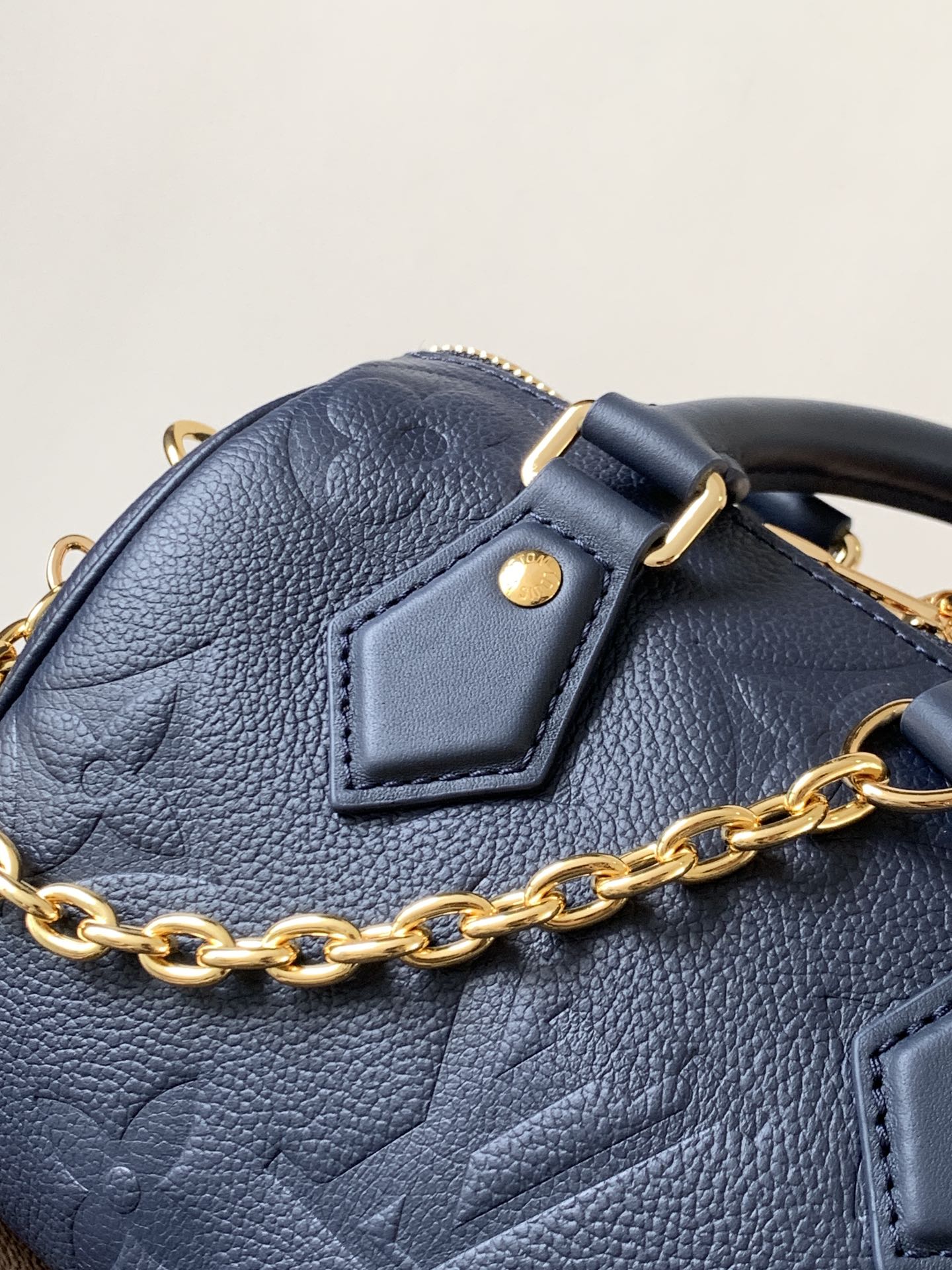 顶级原单，变码芯片M25929酒红M46875冰白粉 M58953黑色 M46883冰白蓝 46575大