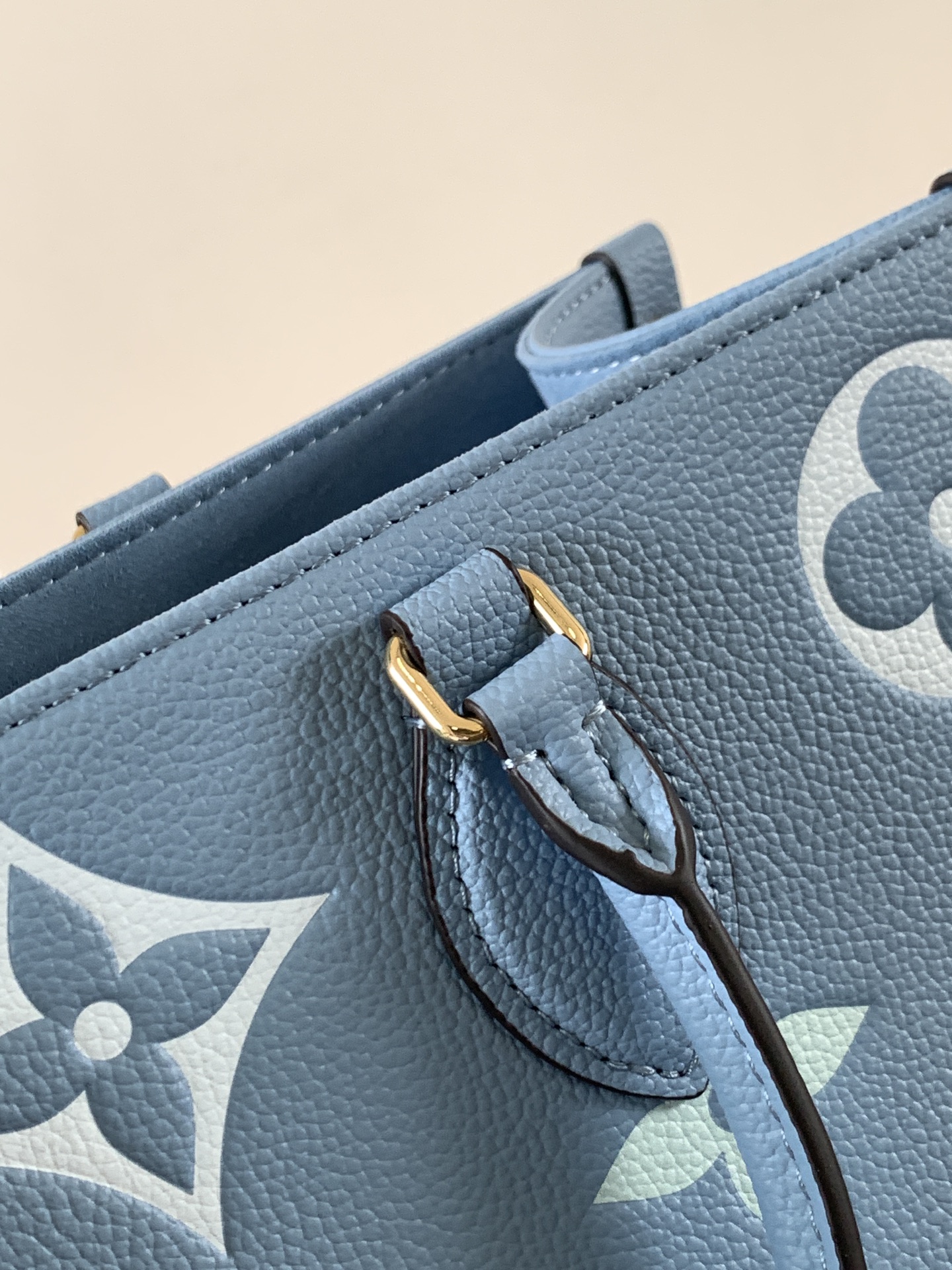 Louis Vuitton 变码芯片