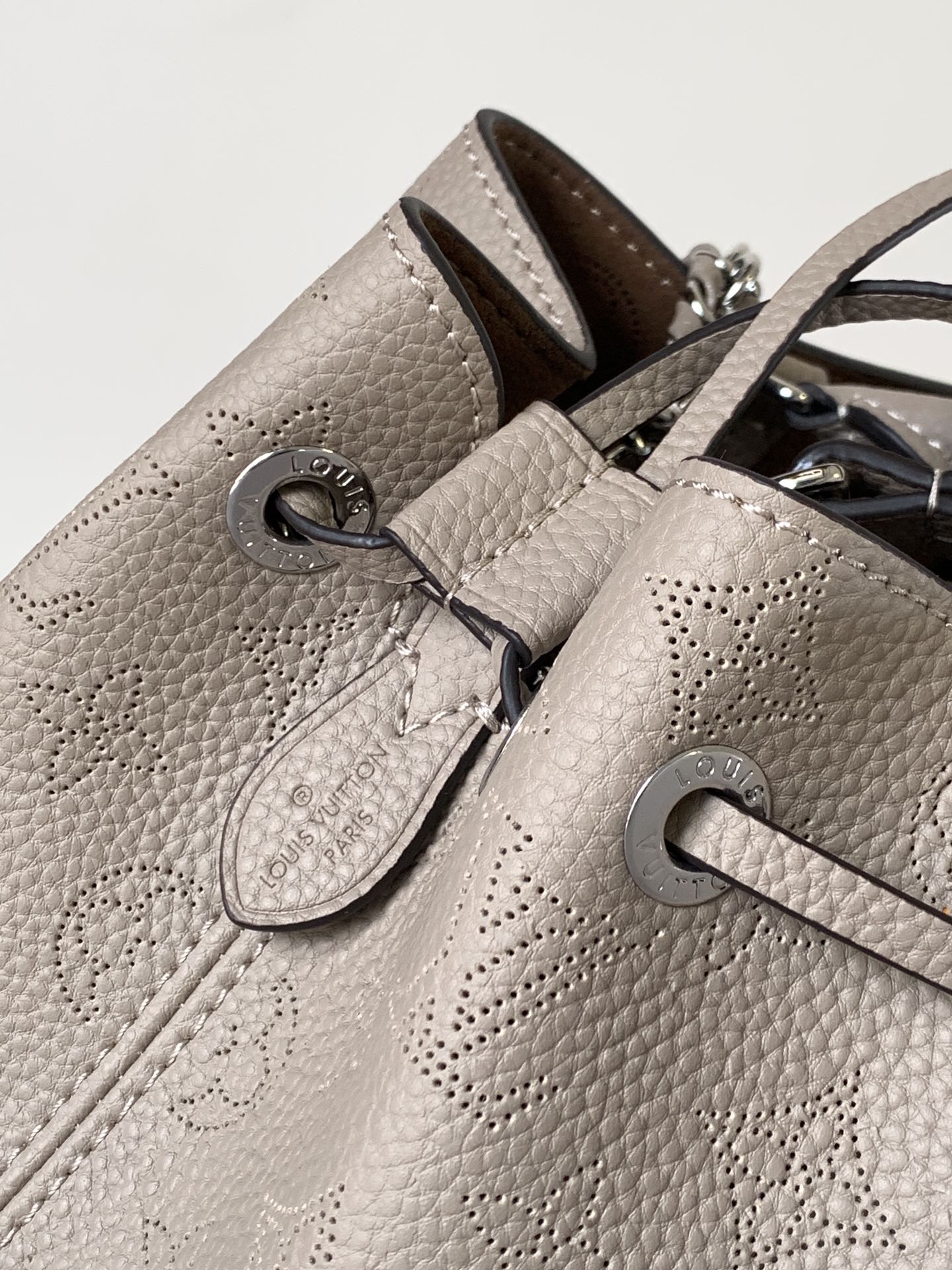 Louis Vuitton 变码芯片