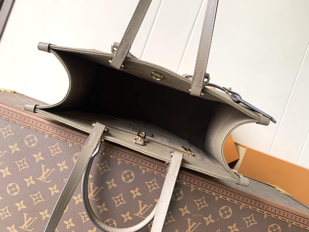 Louis Vuitton 变码芯片，定制头层牛皮