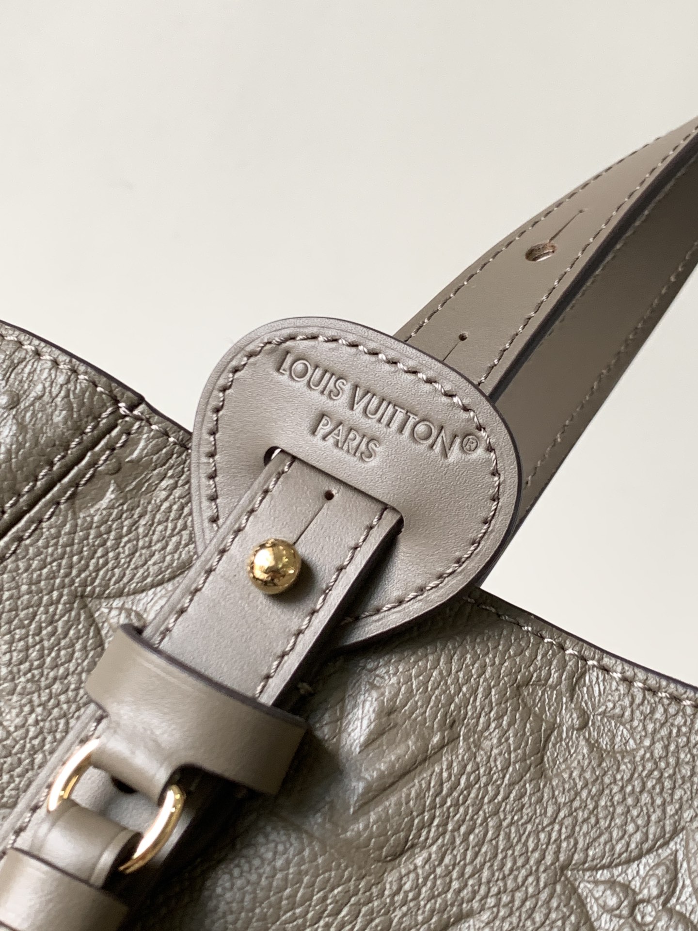 顶级原单，变码芯片M25890橄榄绿 M25858黑色本款 All In One 小号手袋拓展 All-