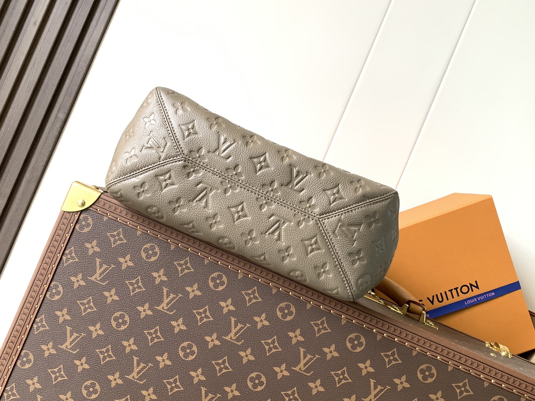 顶级原单，变码芯片M25890橄榄绿 M25858黑色本款 All In One 小号手袋拓展 All-