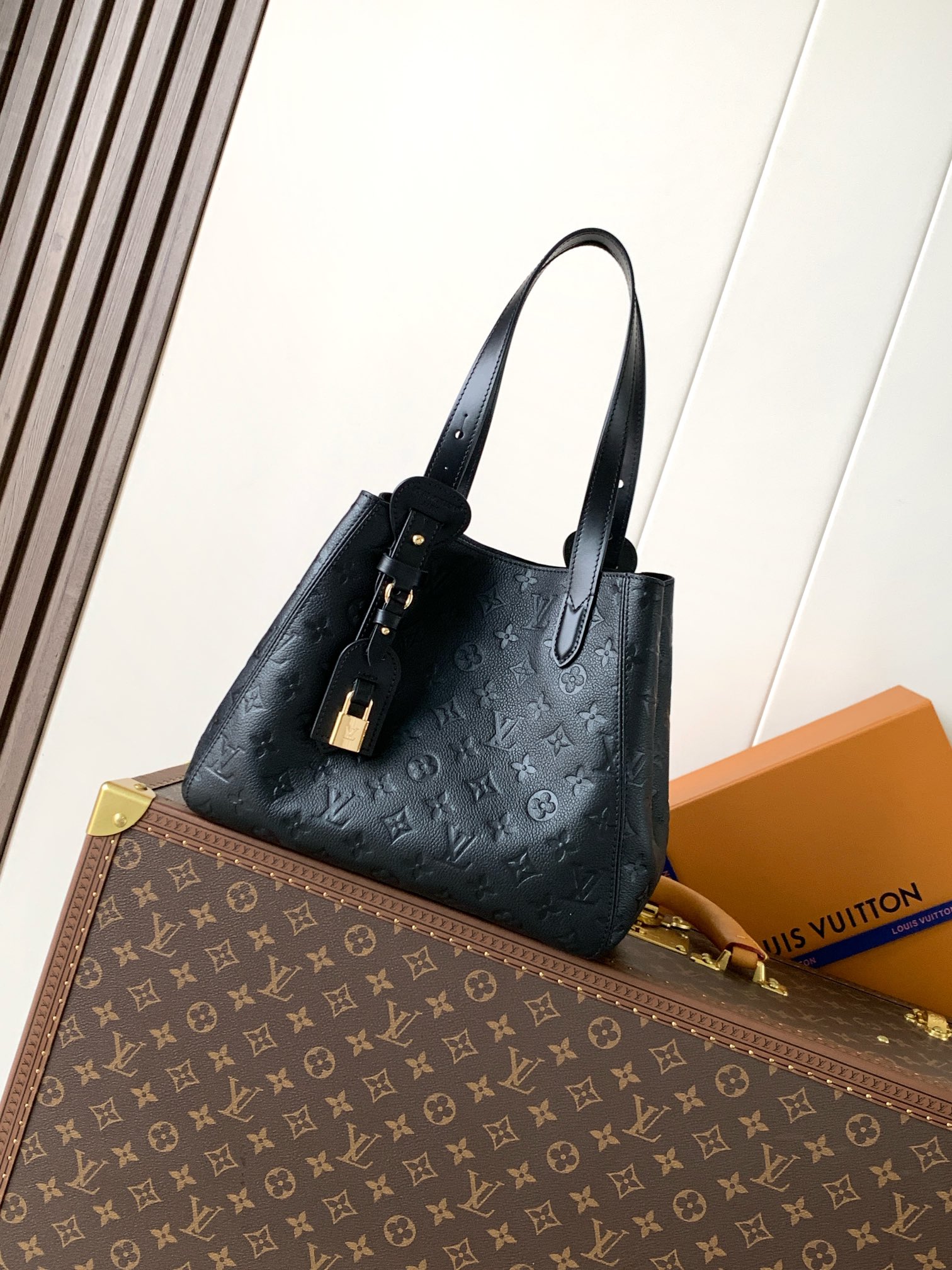 顶级原单，变码芯片M25890橄榄绿 M25858黑色本款 All In One 小号手袋拓展 All-