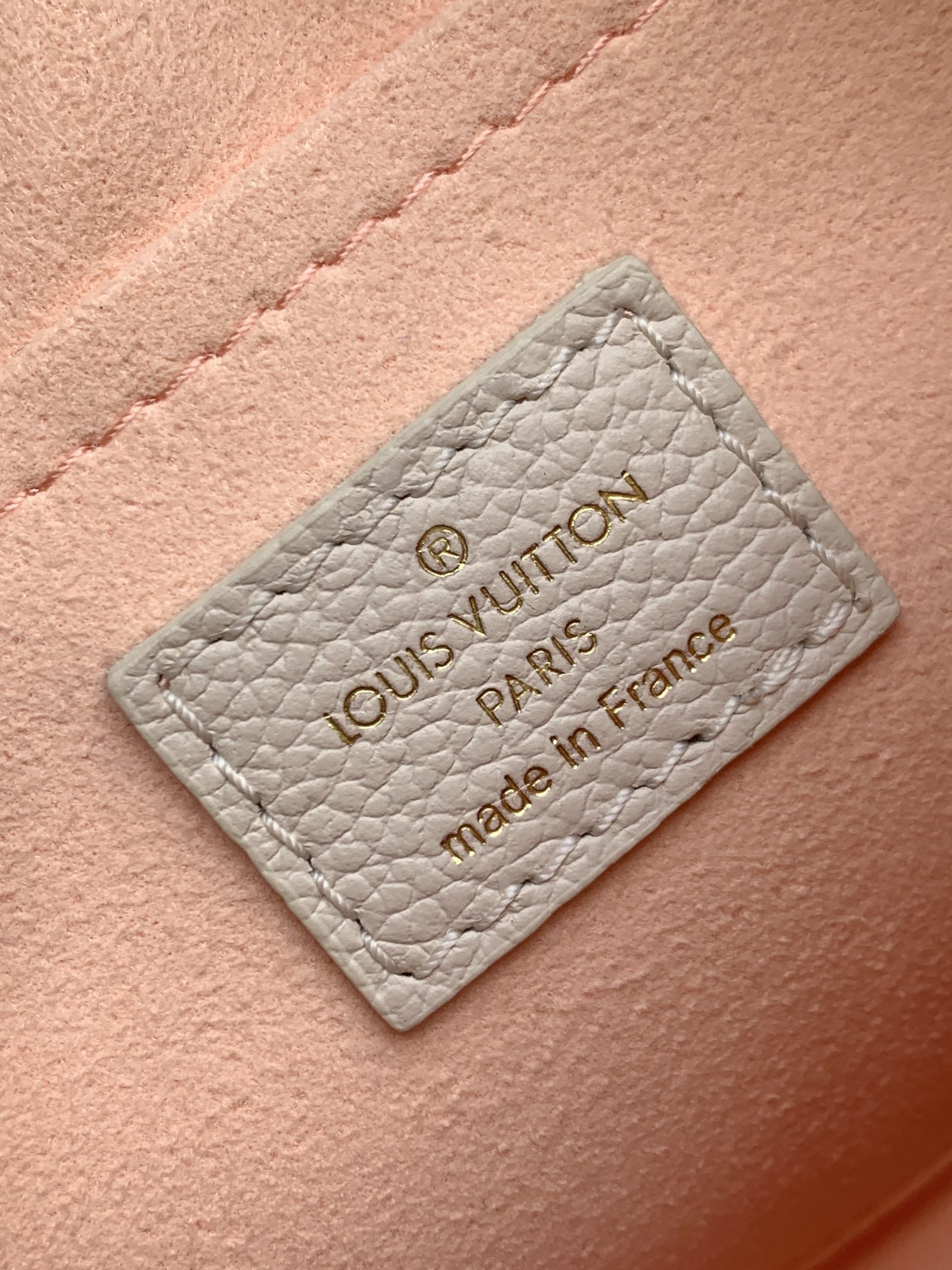 顶级原单，变码芯片M25929酒红M46875冰白粉 M58953黑色 M46883冰白蓝 46575大