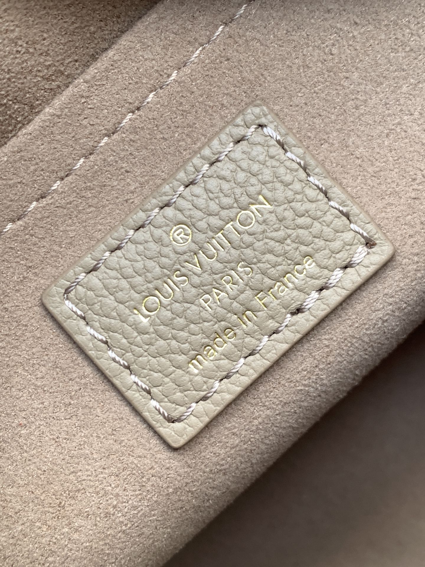 顶级原单，变码芯片M25929酒红M46875冰白粉 M58953黑色 M46883冰白蓝 46575大