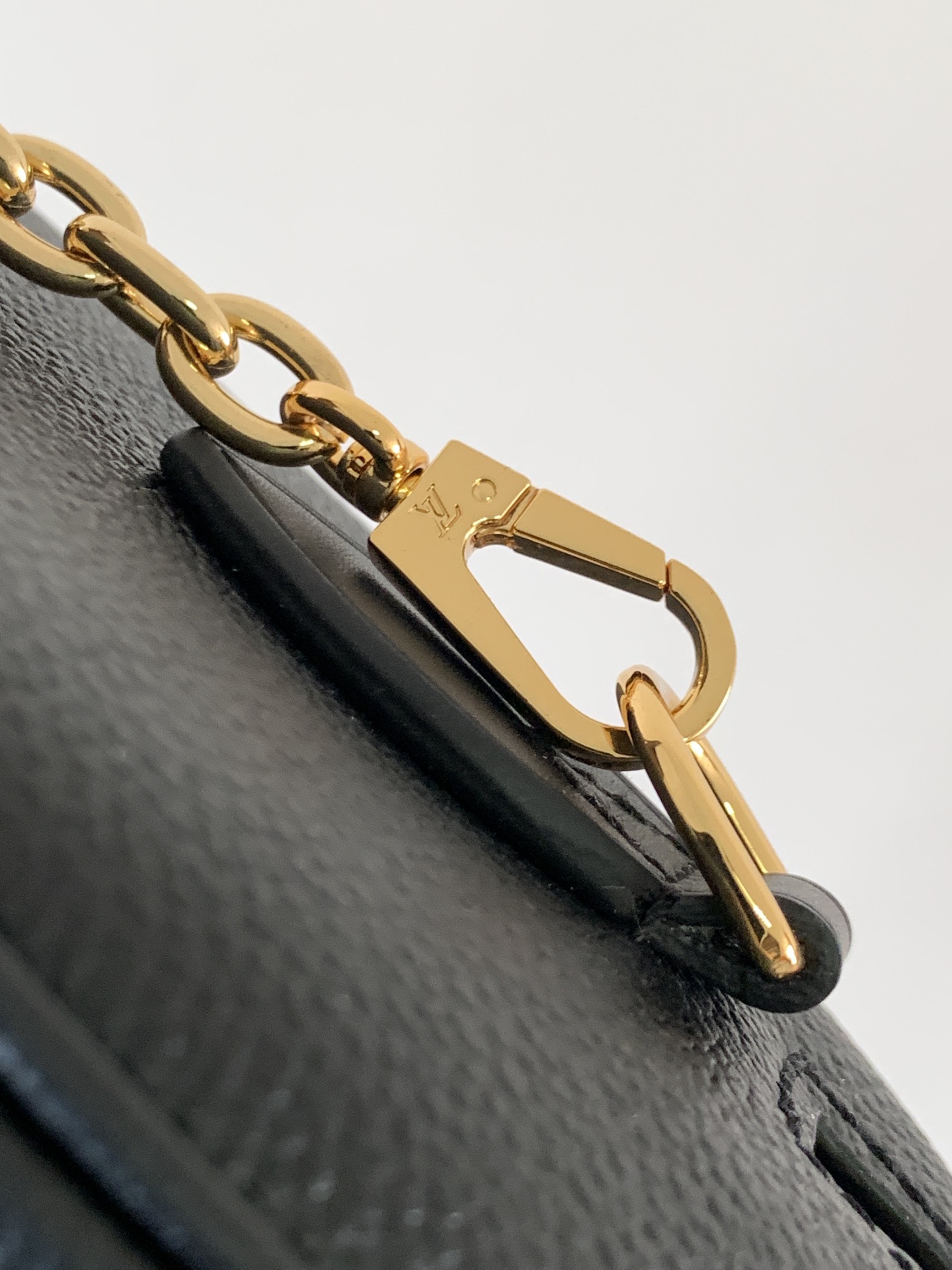 顶级原单，变码芯片M25929酒红M46875冰白粉 M58953黑色 M46883冰白蓝 46575大