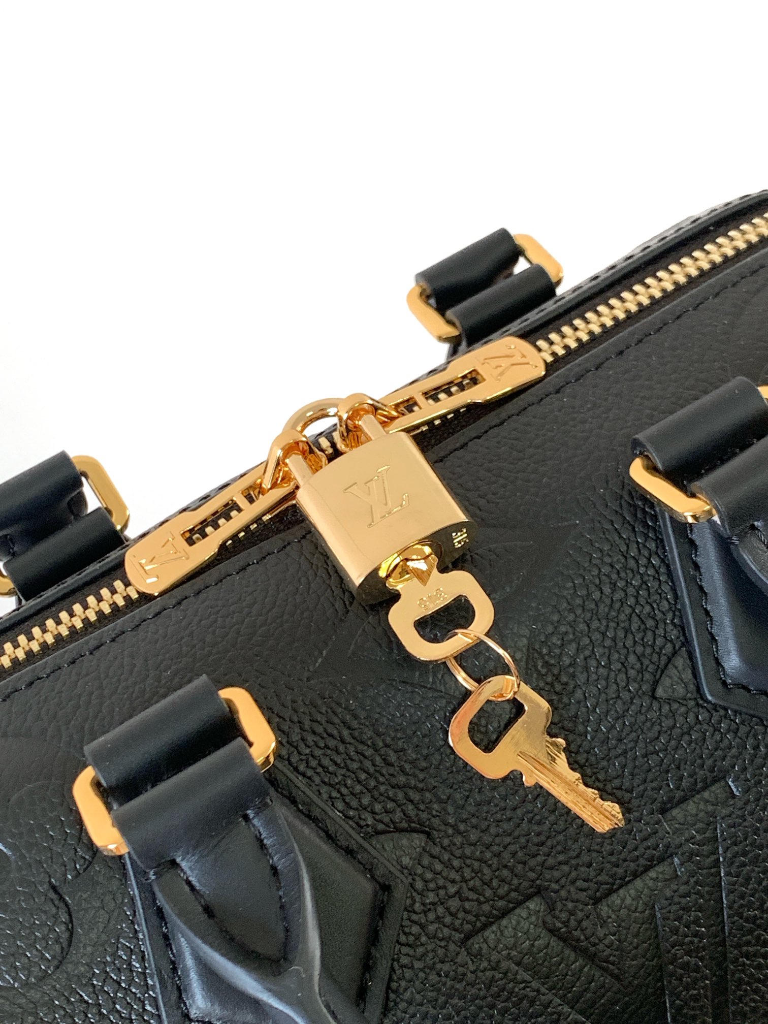 顶级原单，变码芯片M25929酒红M46875冰白粉 M58953黑色 M46883冰白蓝 46575大