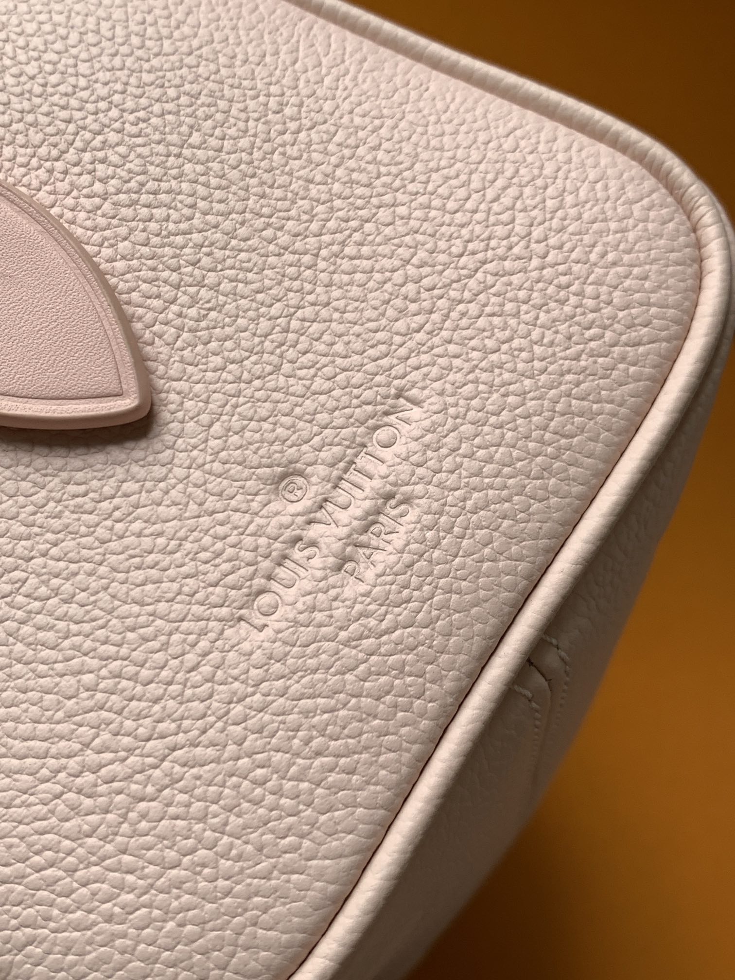 顶级原单，变码芯片M25929酒红M46875冰白粉 M58953黑色 M46883冰白蓝 46575大