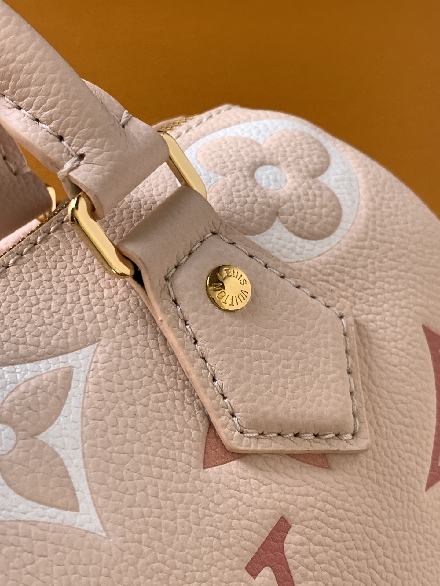 顶级原单，变码芯片M25929酒红M46875冰白粉 M58953黑色 M46883冰白蓝 46575大