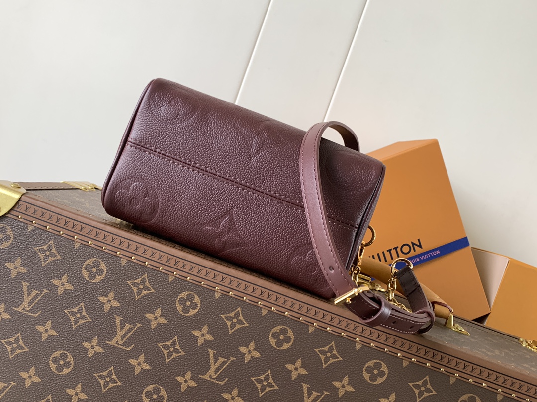 顶级原单，变码芯片M25929酒红M46875冰白粉 M58953黑色 M46883冰白蓝 46575大