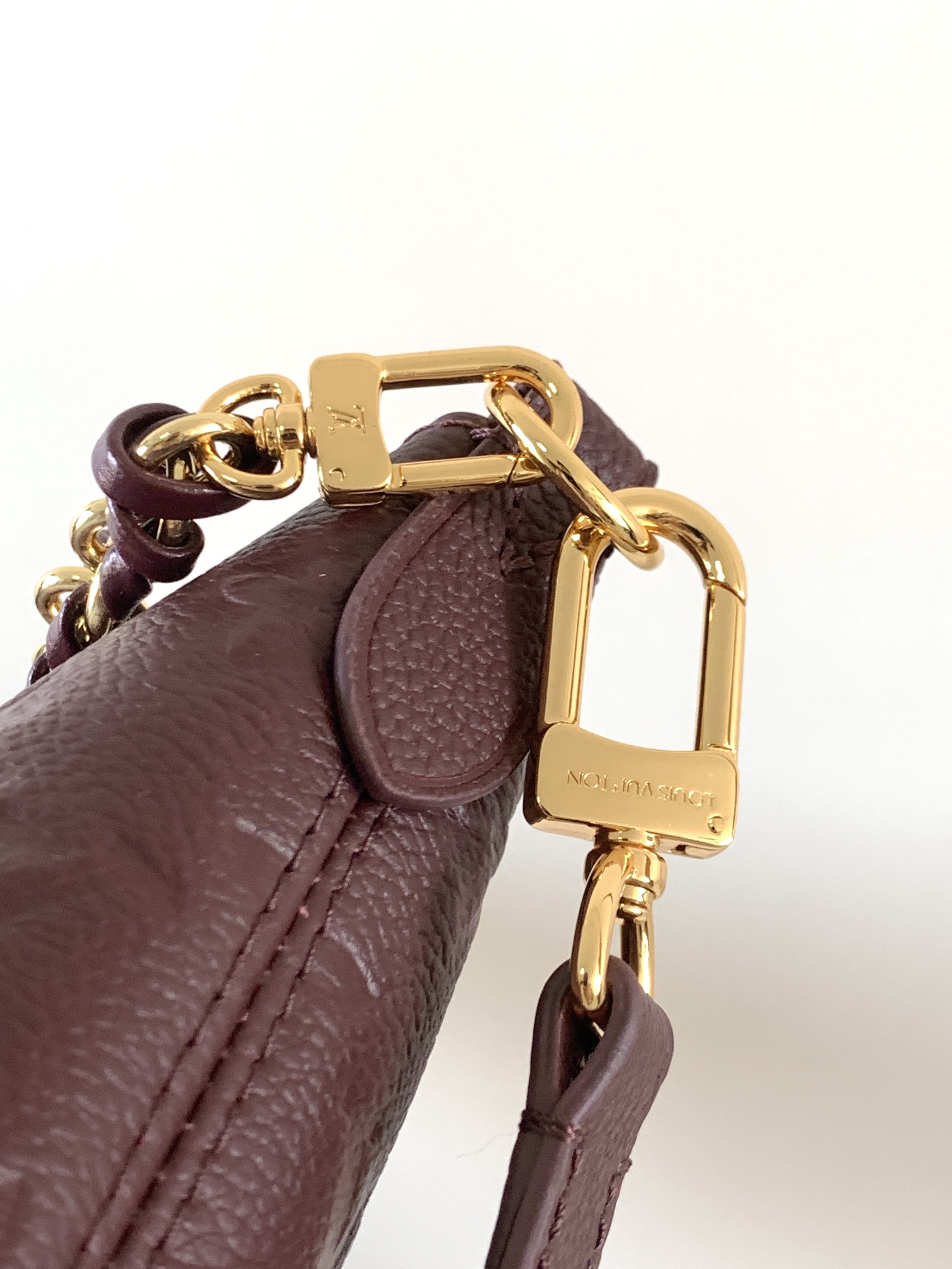 顶级原单，变码芯片定制级别头层牛皮系列M25827酒红 M14211浅灰 M13224灰色 M12930