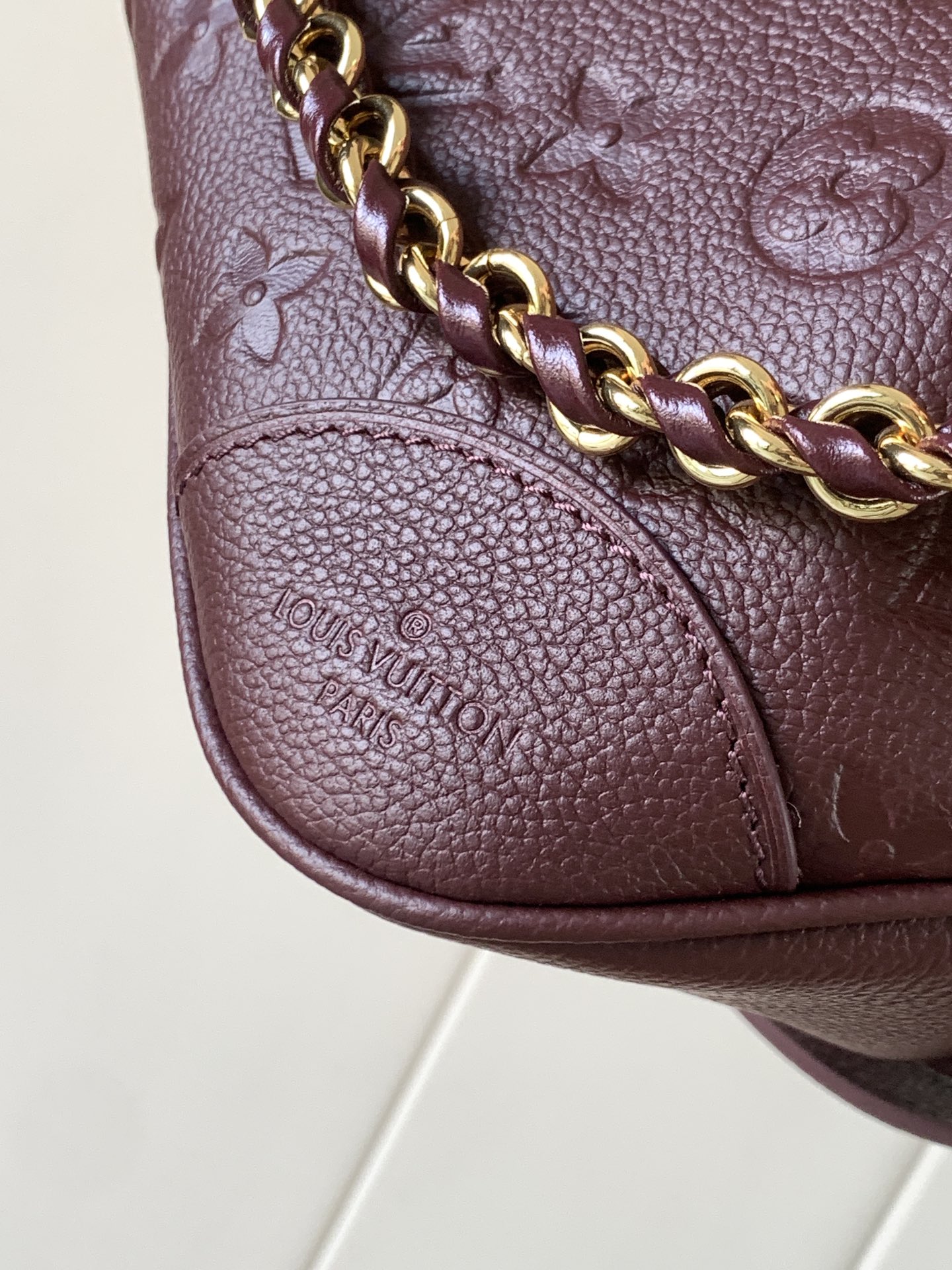 顶级原单，变码芯片定制级别头层牛皮系列M25827酒红 M14211浅灰 M13224灰色 M12930