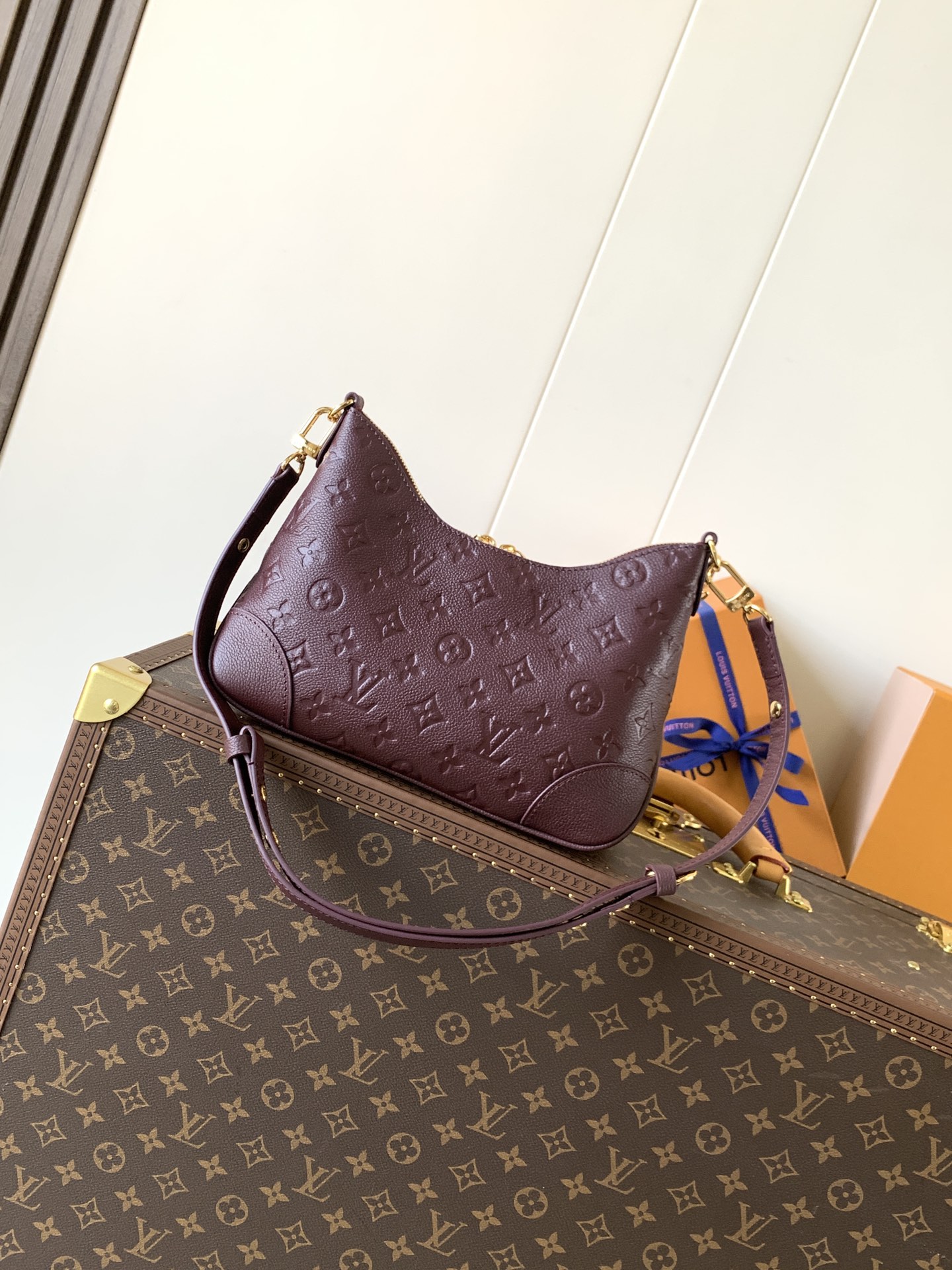 顶级原单，变码芯片定制级别头层牛皮系列M25827酒红 M14211浅灰 M13224灰色 M12930