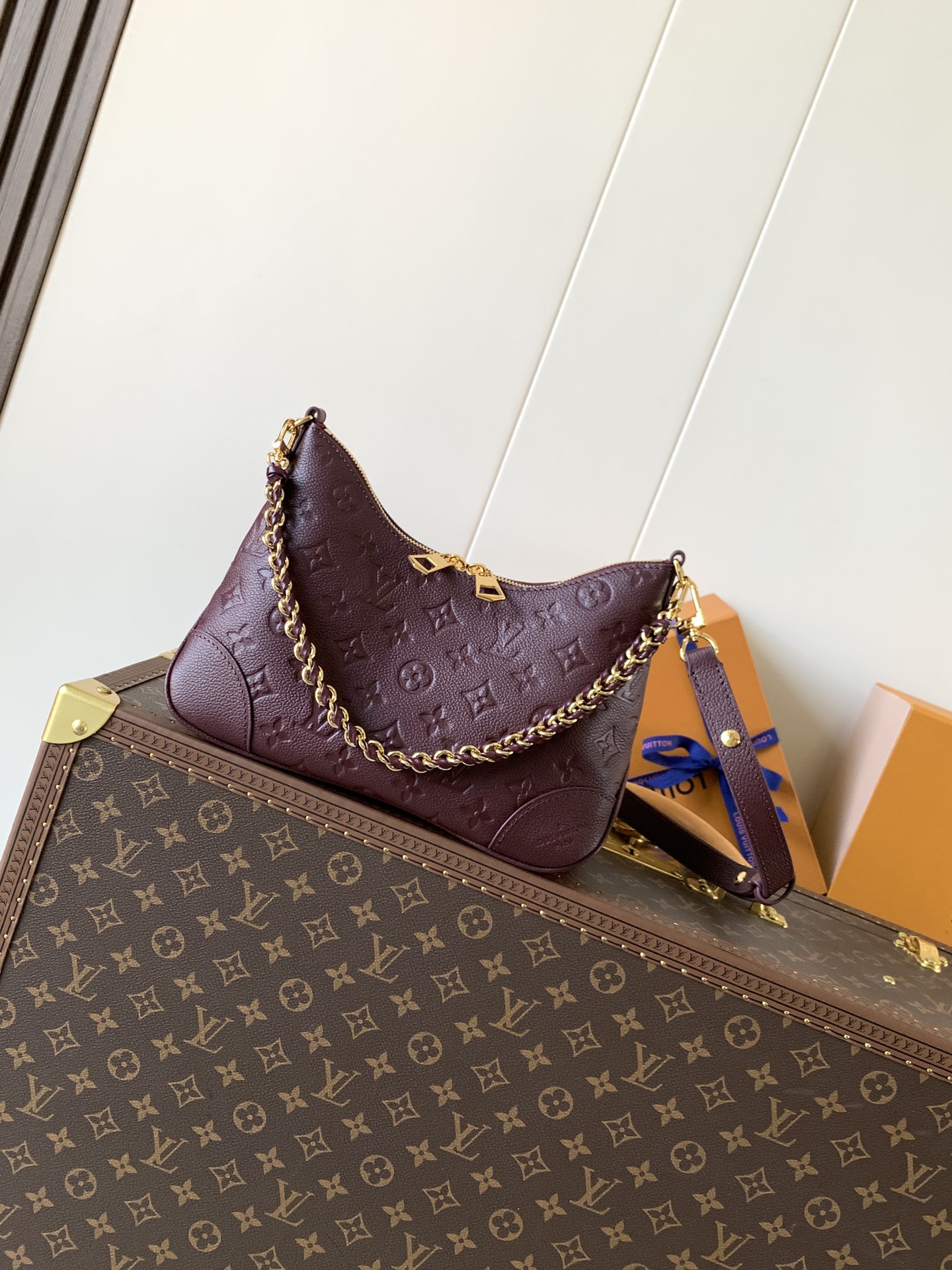 顶级原单，变码芯片定制级别头层牛皮系列M25827酒红 M14211浅灰 M13224灰色 M12930