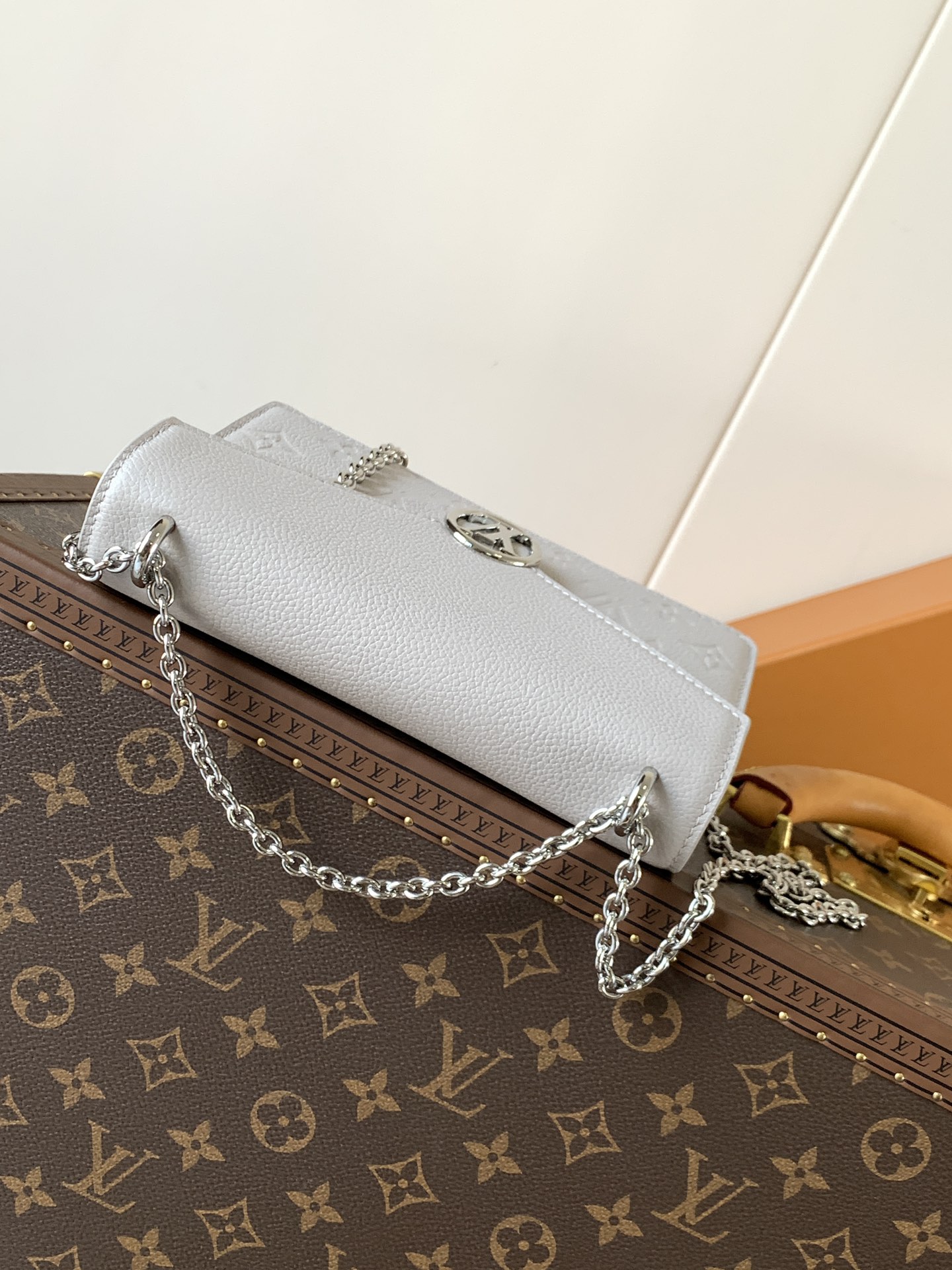 顶级原单，变码芯片M13569黑色M13570 灰 M25814 酒红 (链条/压花)【Portefeu